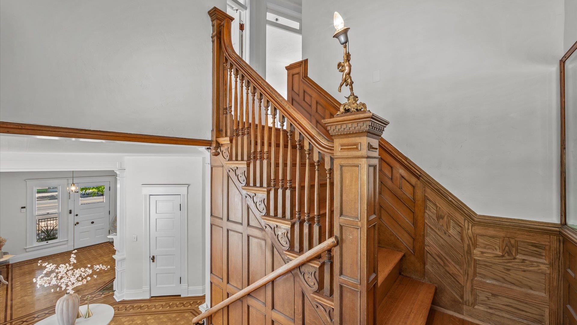 1062 Main Street Property Photo 17
