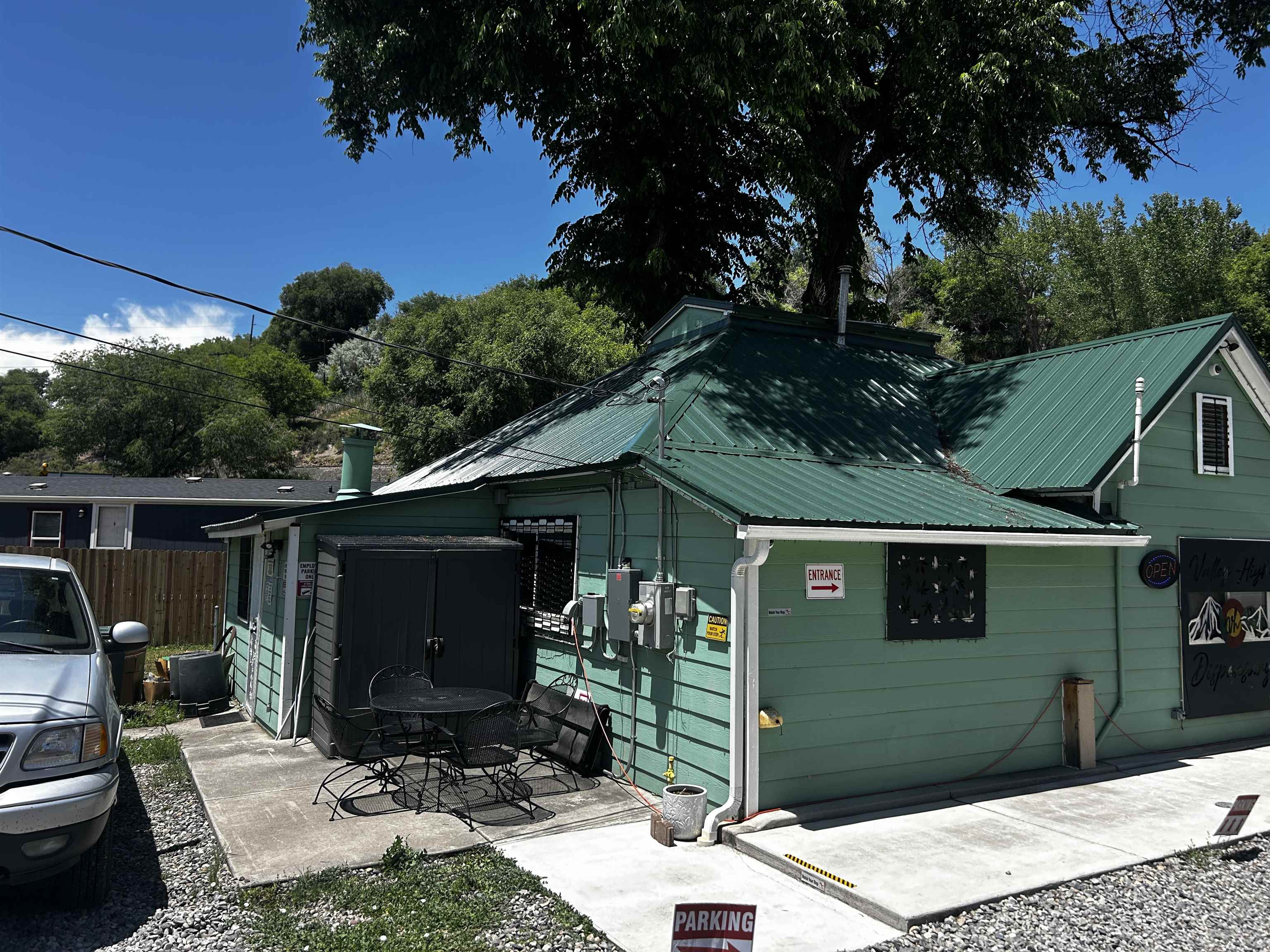110 Pinon Street Property Photo 3