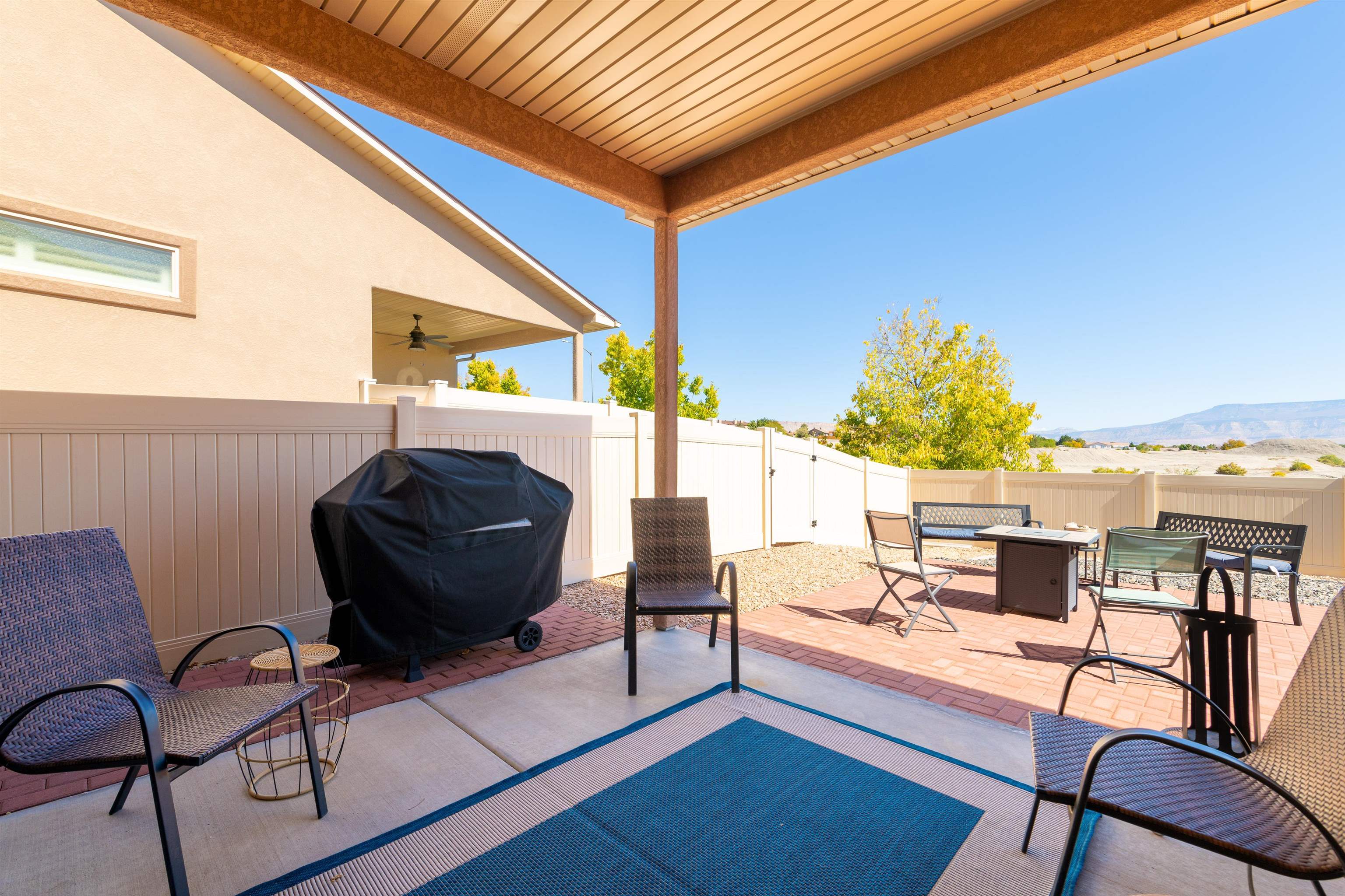 576 Rio Grande Drive Property Photo 16