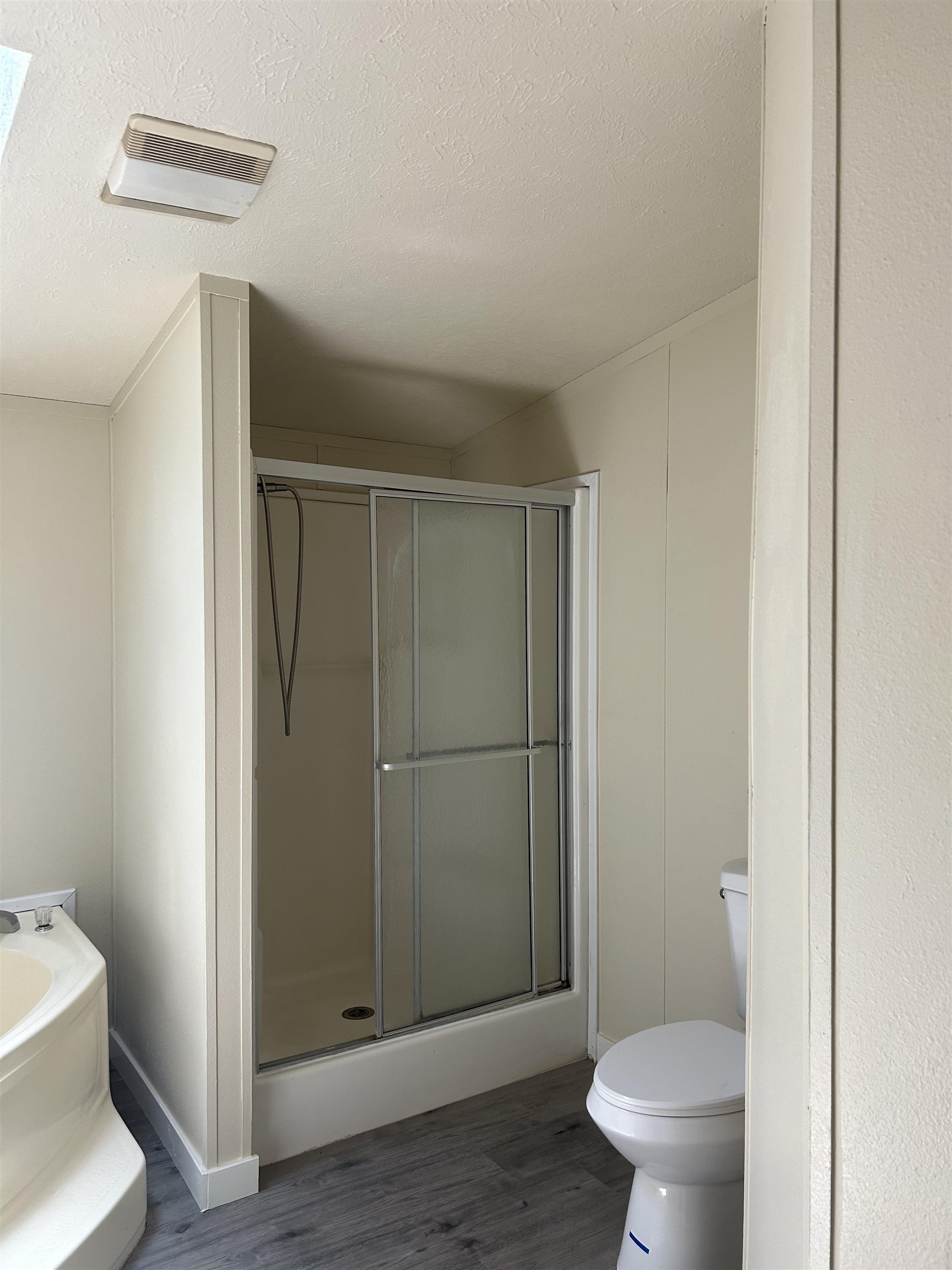 301 Pine Street Property Photo 10