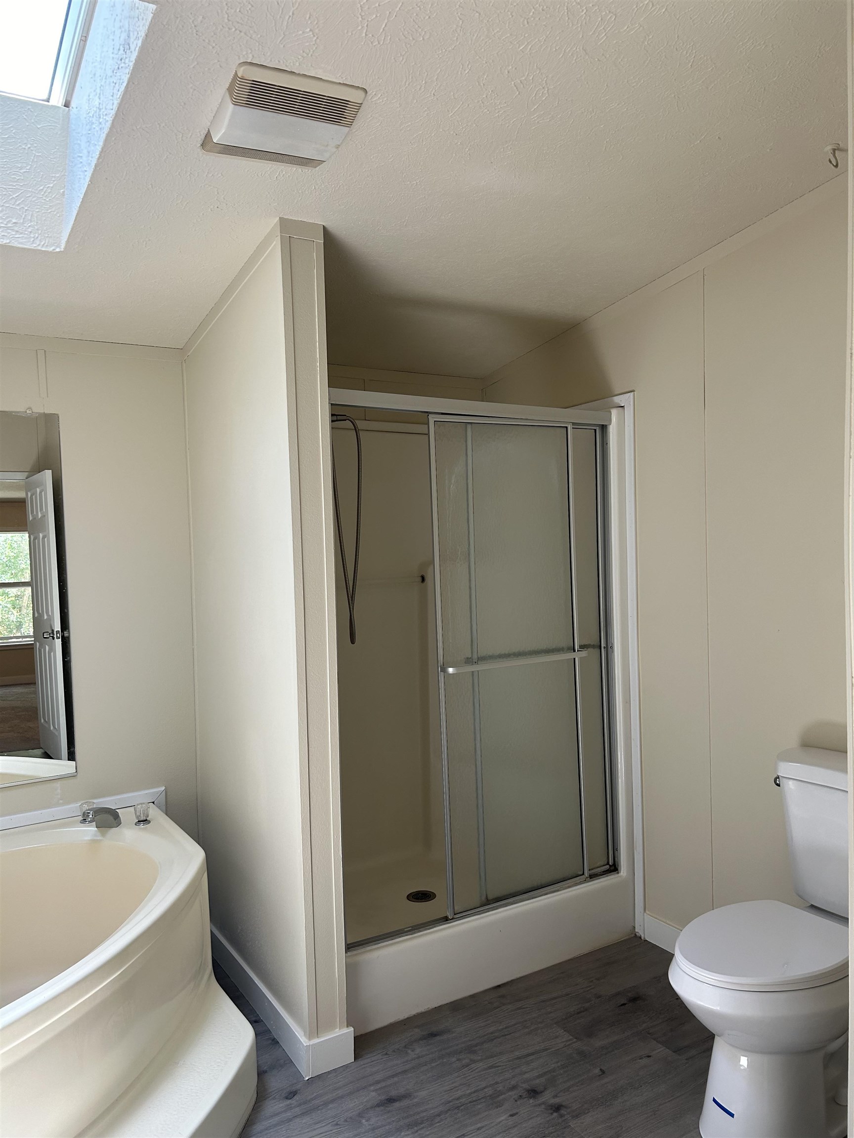 301 Pine Street Property Photo 11