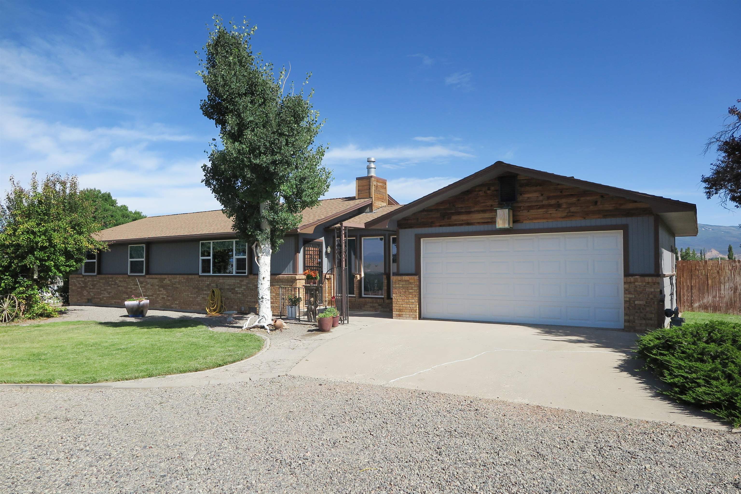 20657 Del Ray Drive Property Photo 1