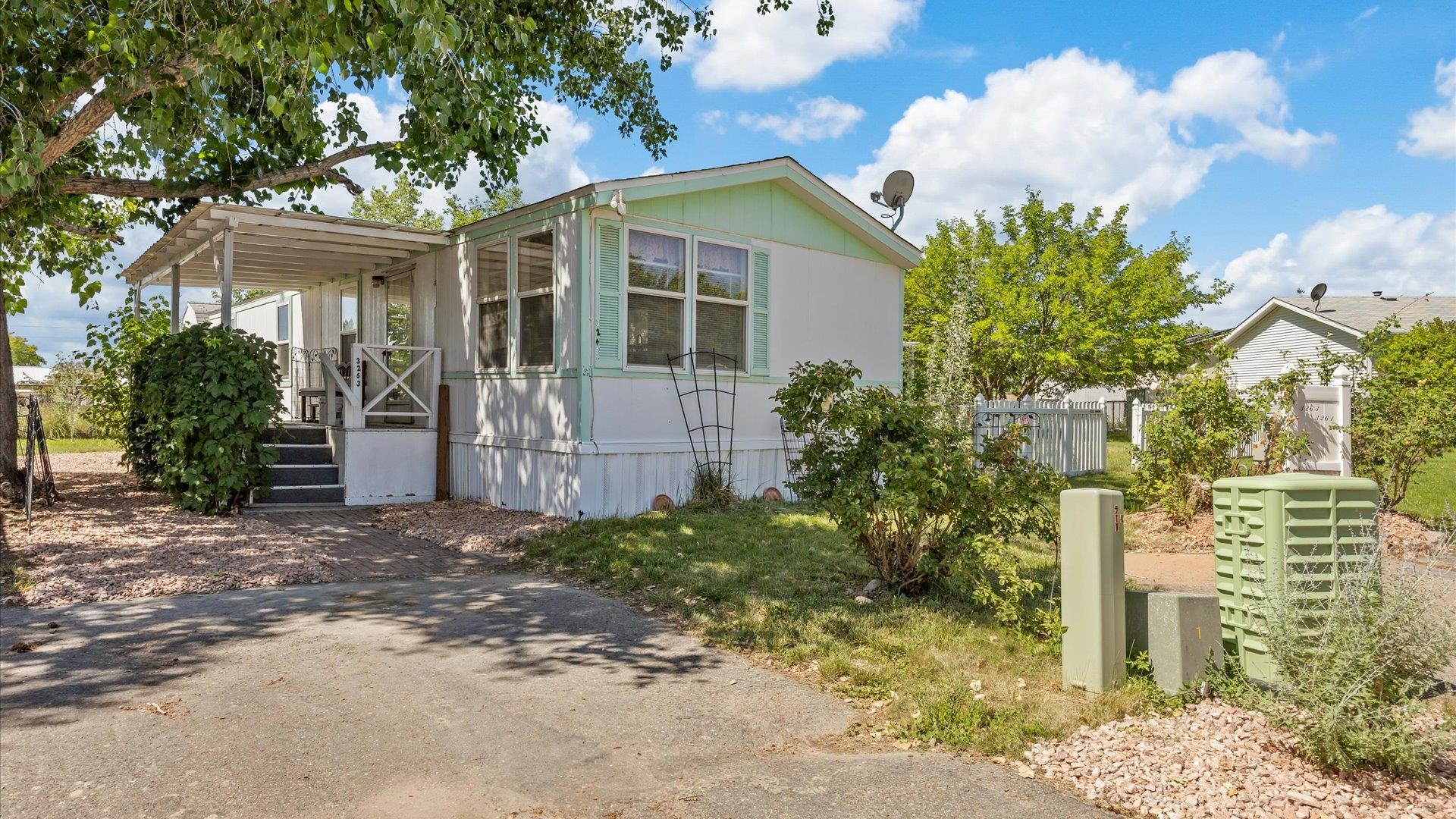 3263 Friendship Drive Property Photo 1