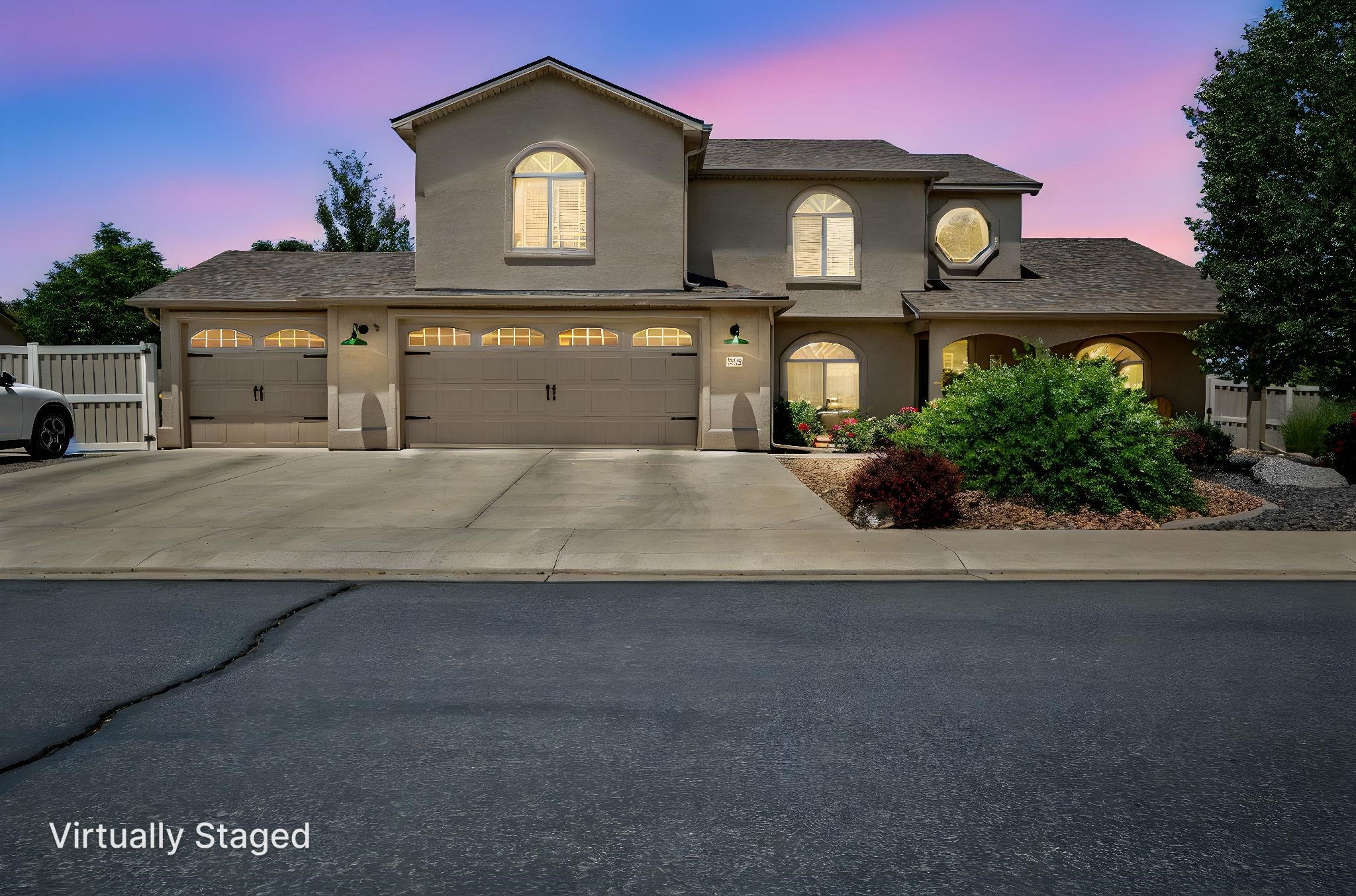 2886 Fall Creek Drive Property Photo 1