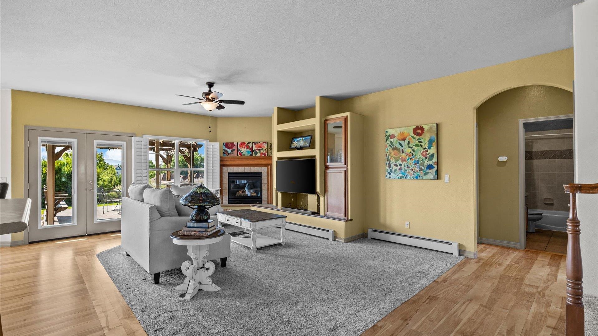 864 S Haven Crest Court Property Photo 4