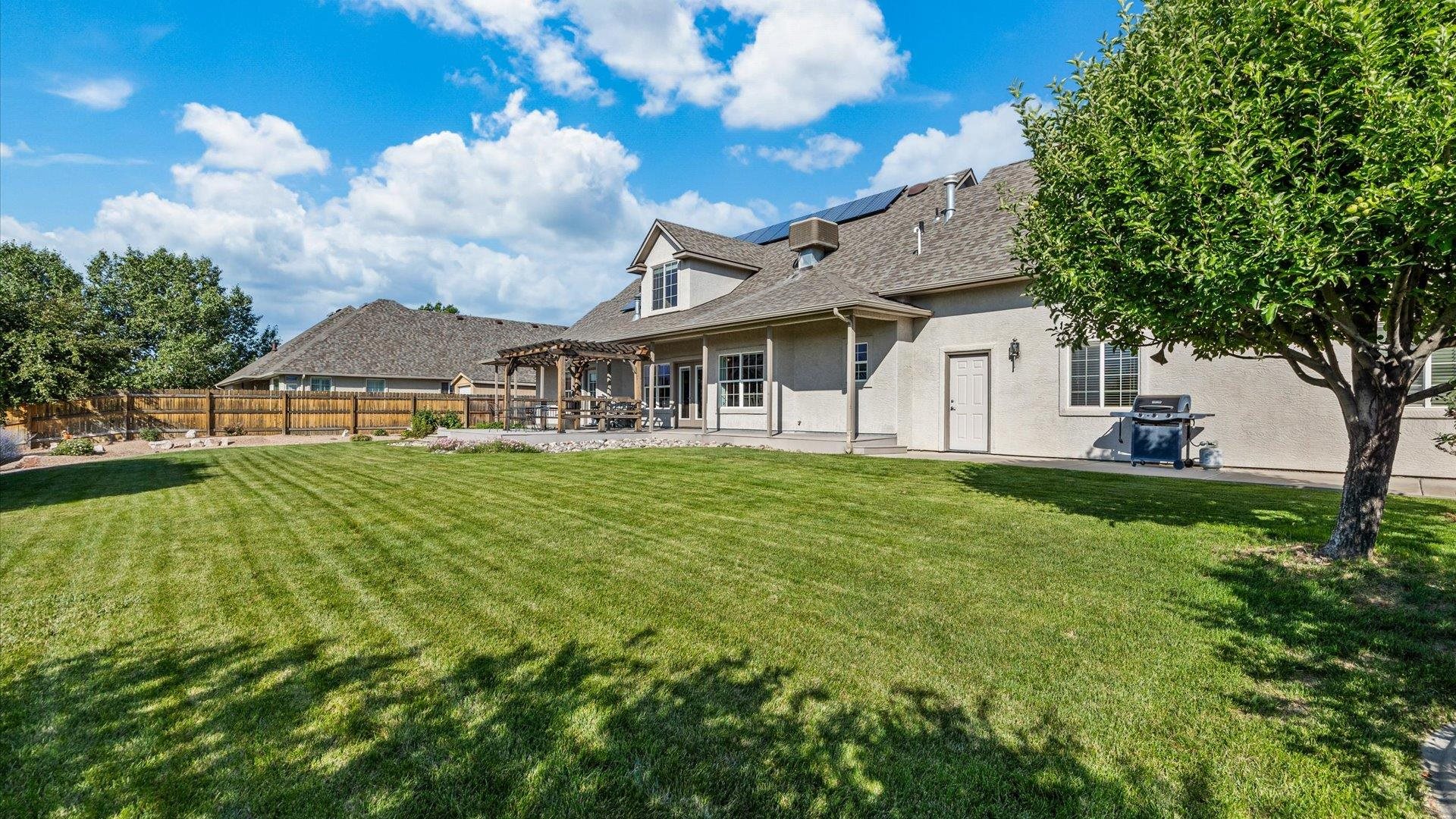 864 S Haven Crest Court Property Photo 7