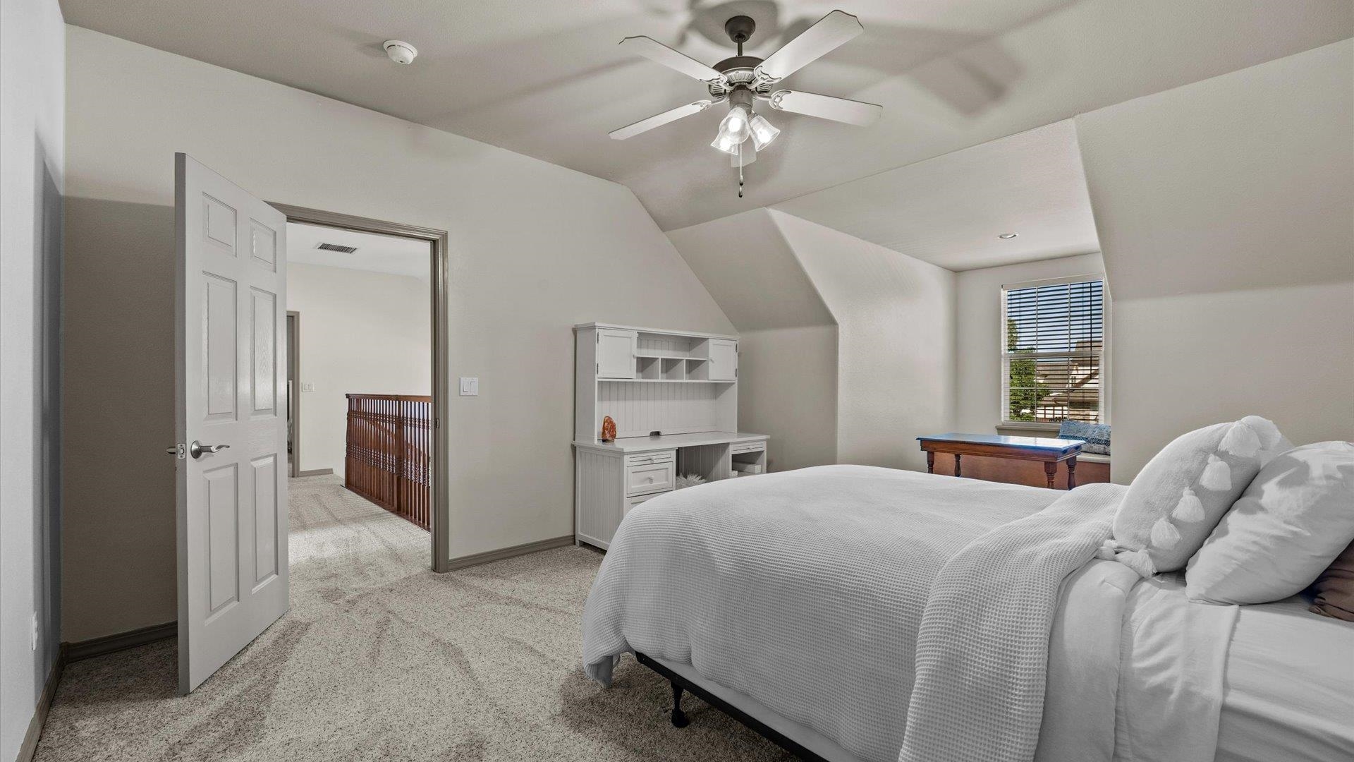 864 S Haven Crest Court Property Photo 30