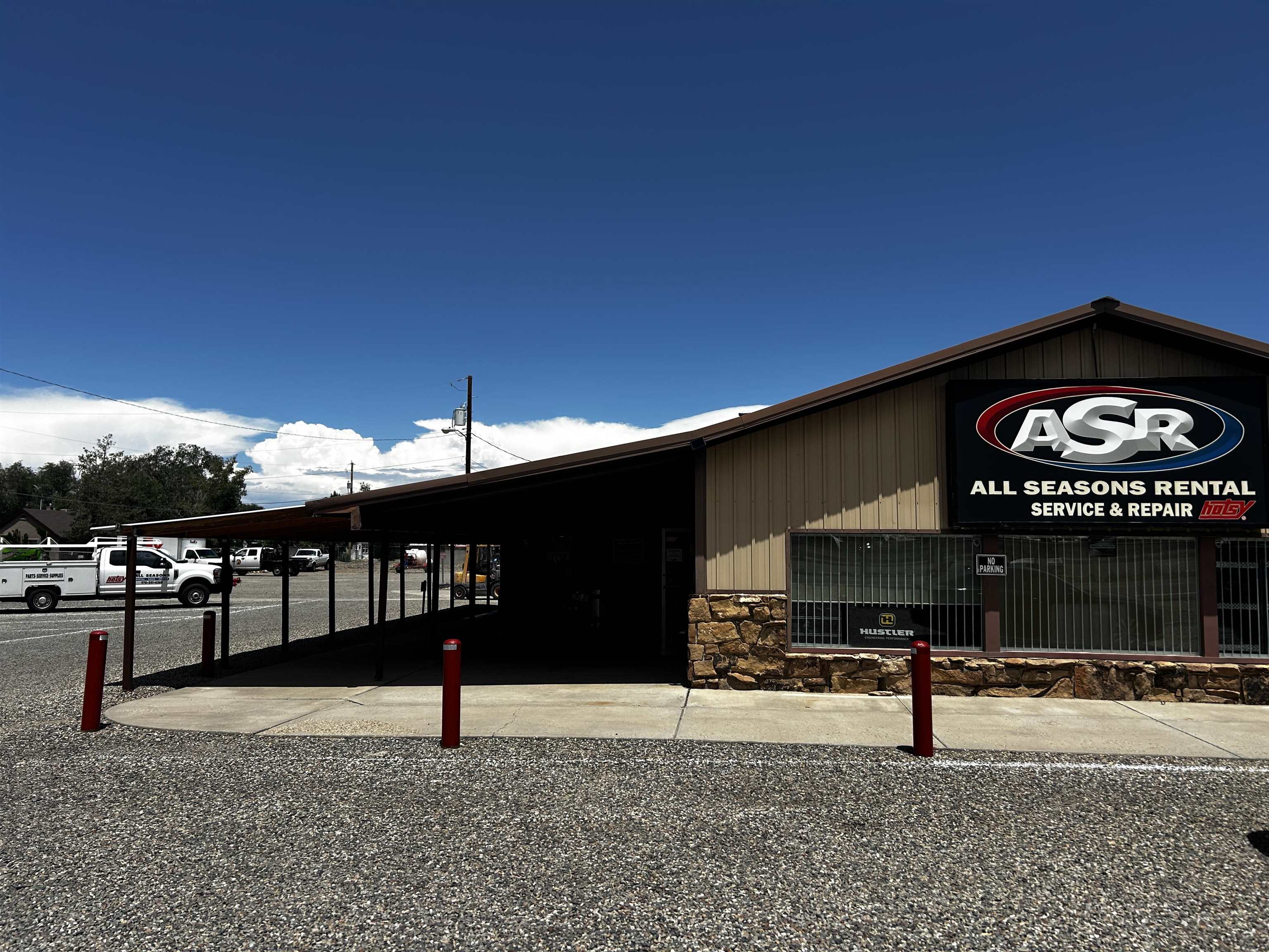 2965 I-70 Business Loop Property Photo