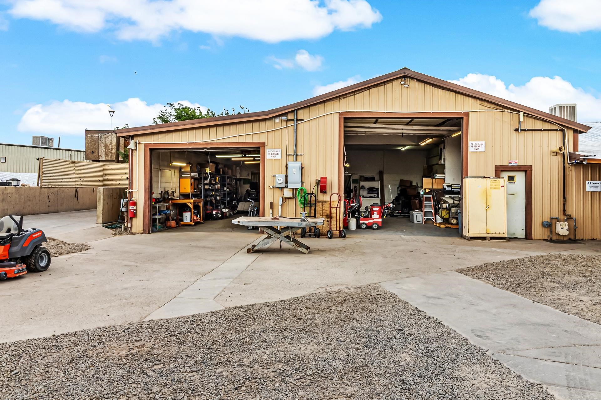 2965 I-70 Business Loop Property Photo 10