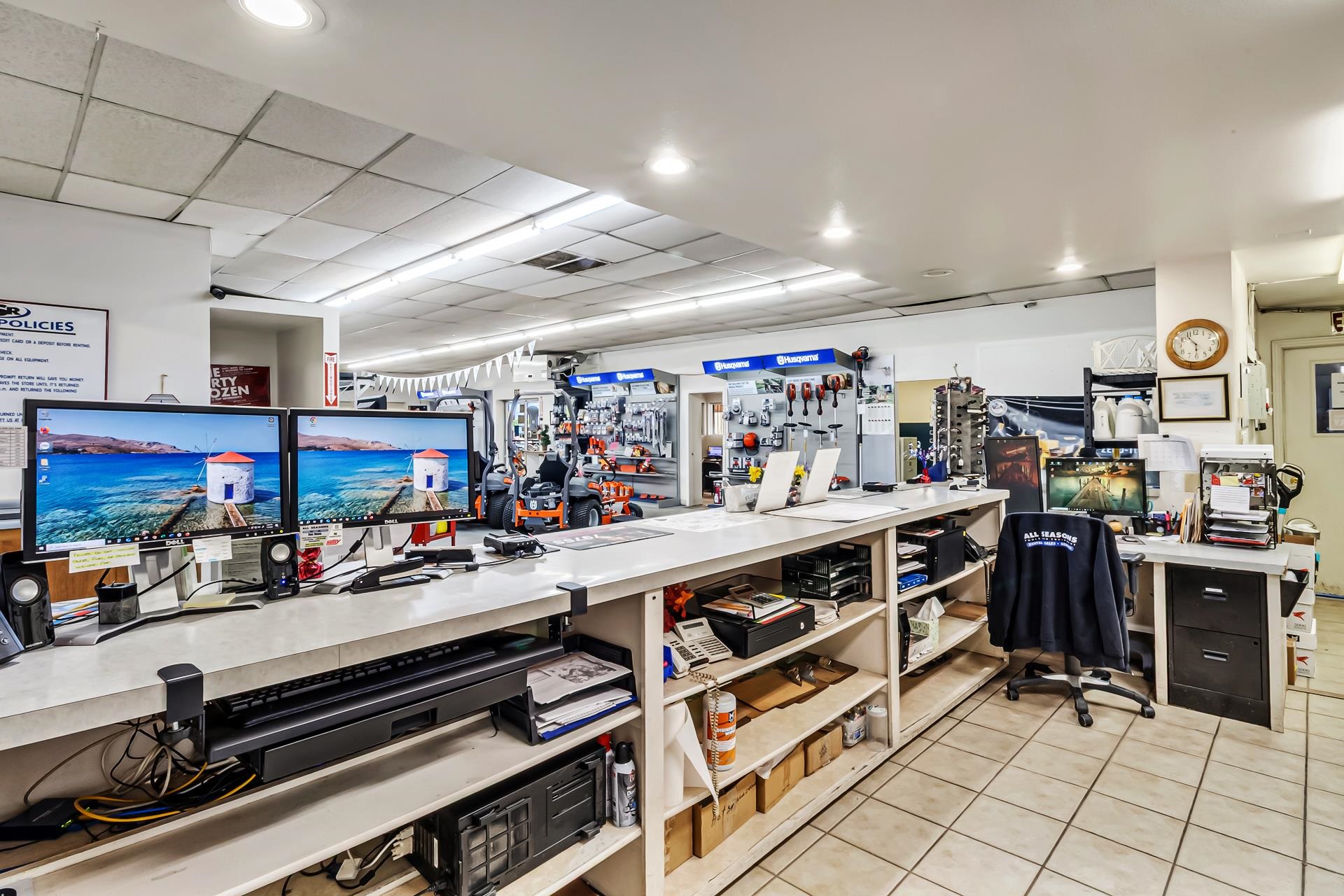 2965 I-70 Business Loop Property Photo 29