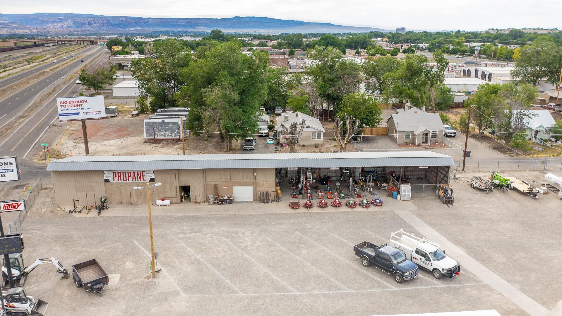 2965 I-70 Business Loop Property Photo 37