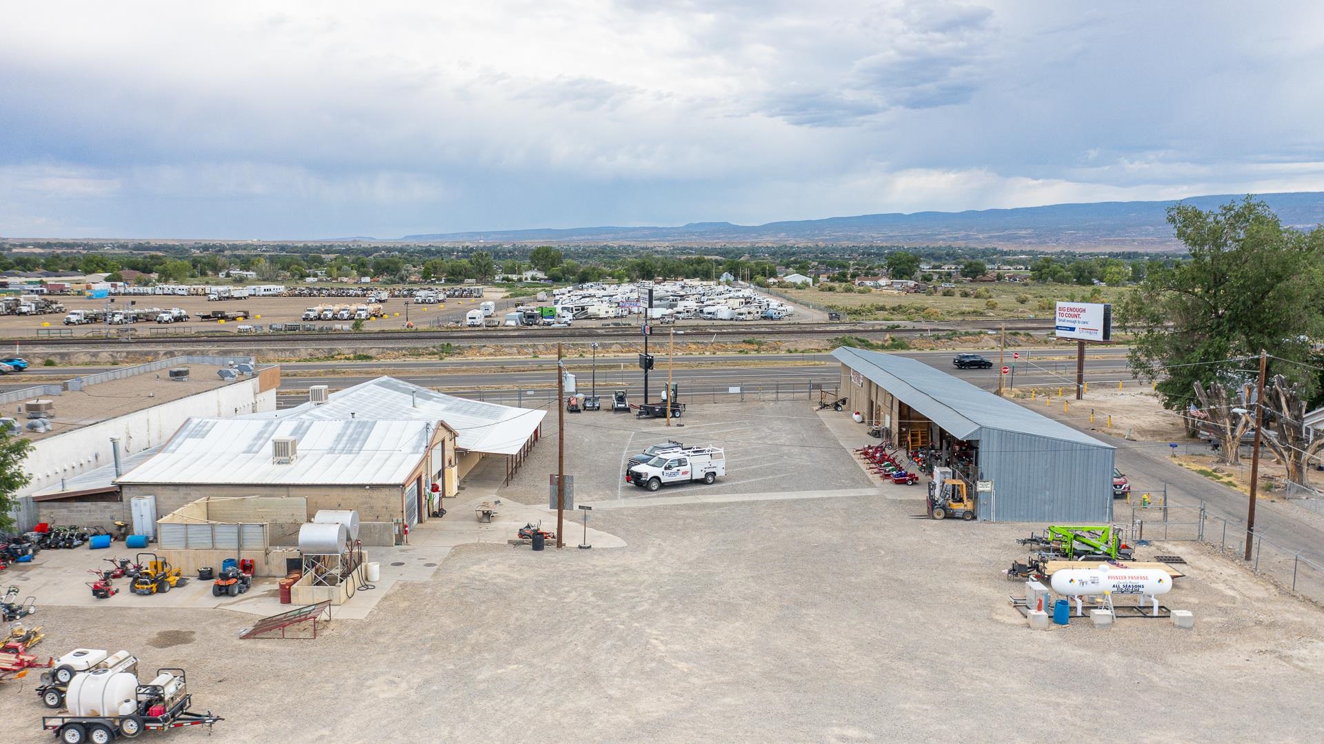2965 I-70 Business Loop Property Photo 39