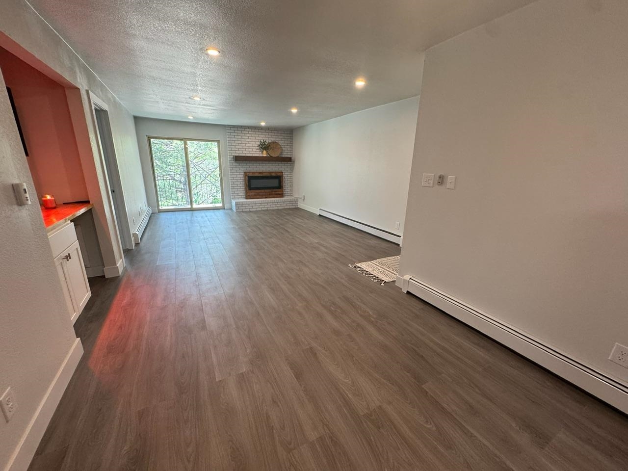 373 Ridges Boulevard Property Photo 6