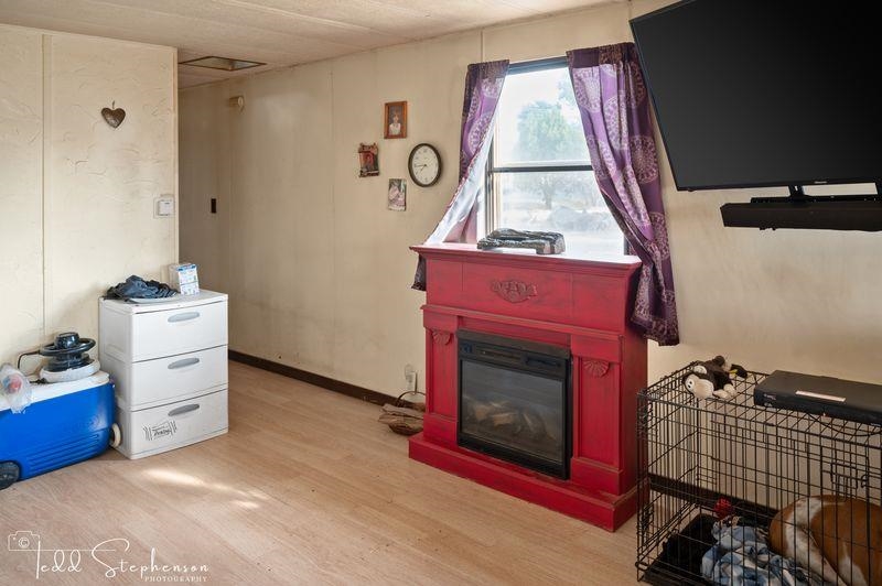810 Nw Cedar Avenue Property Photo 6