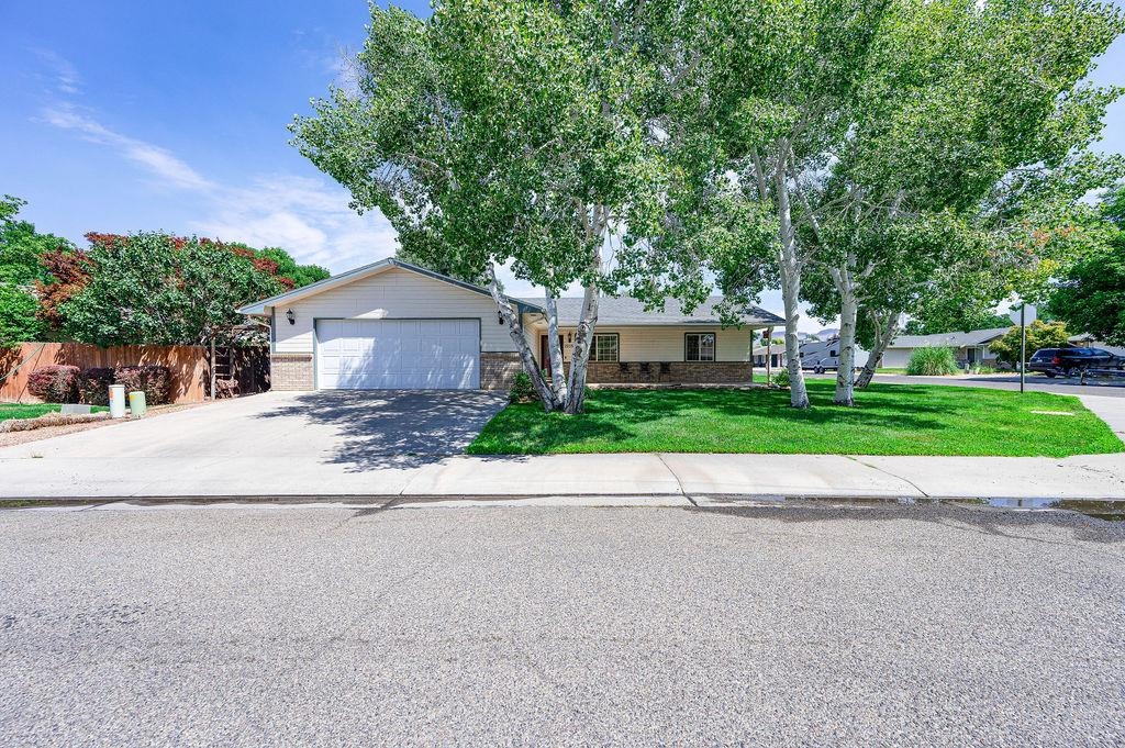 2958 Bookcliff Avenue Property Photo 1