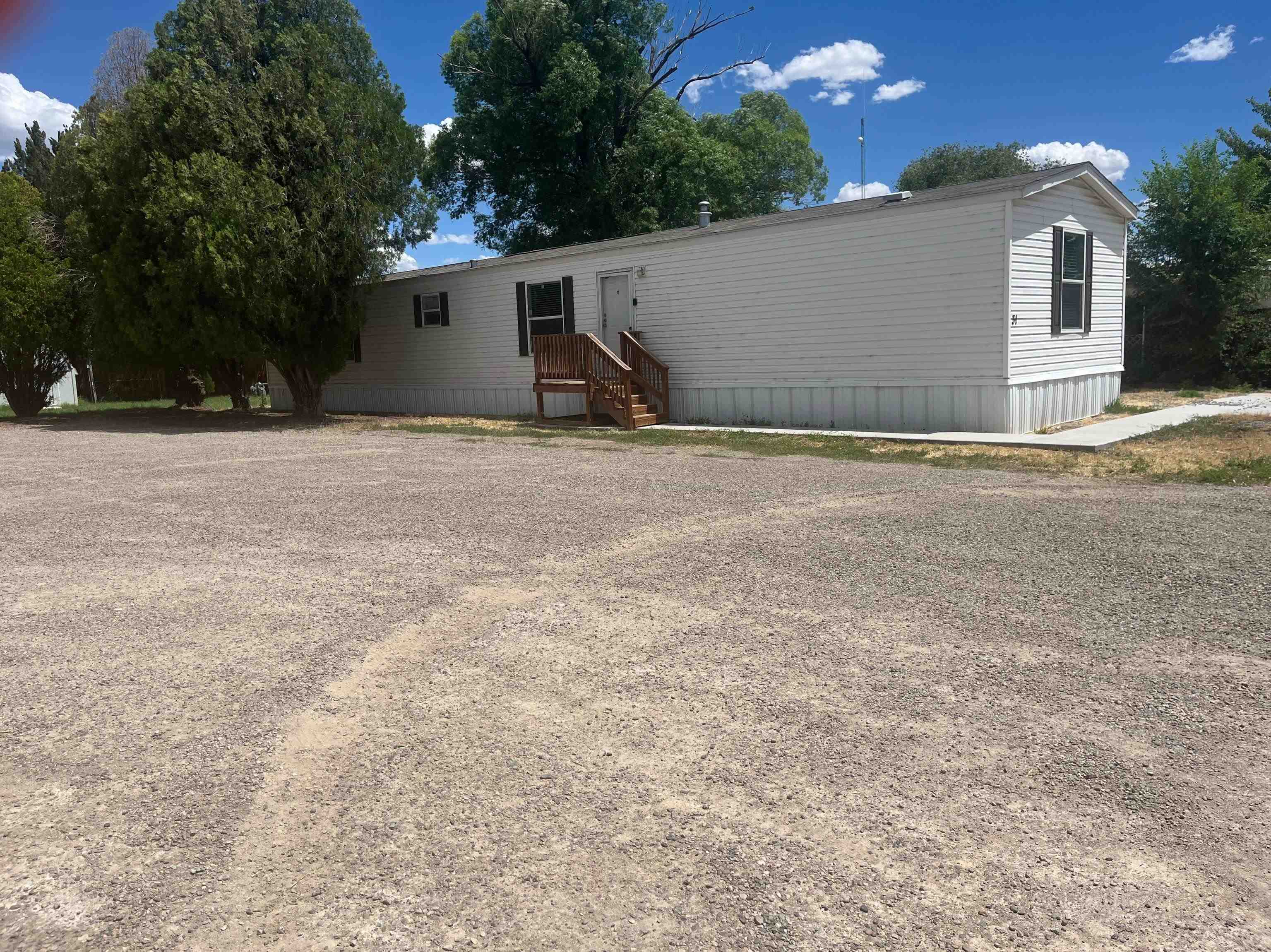 2845 North Avenue Property Photo 1
