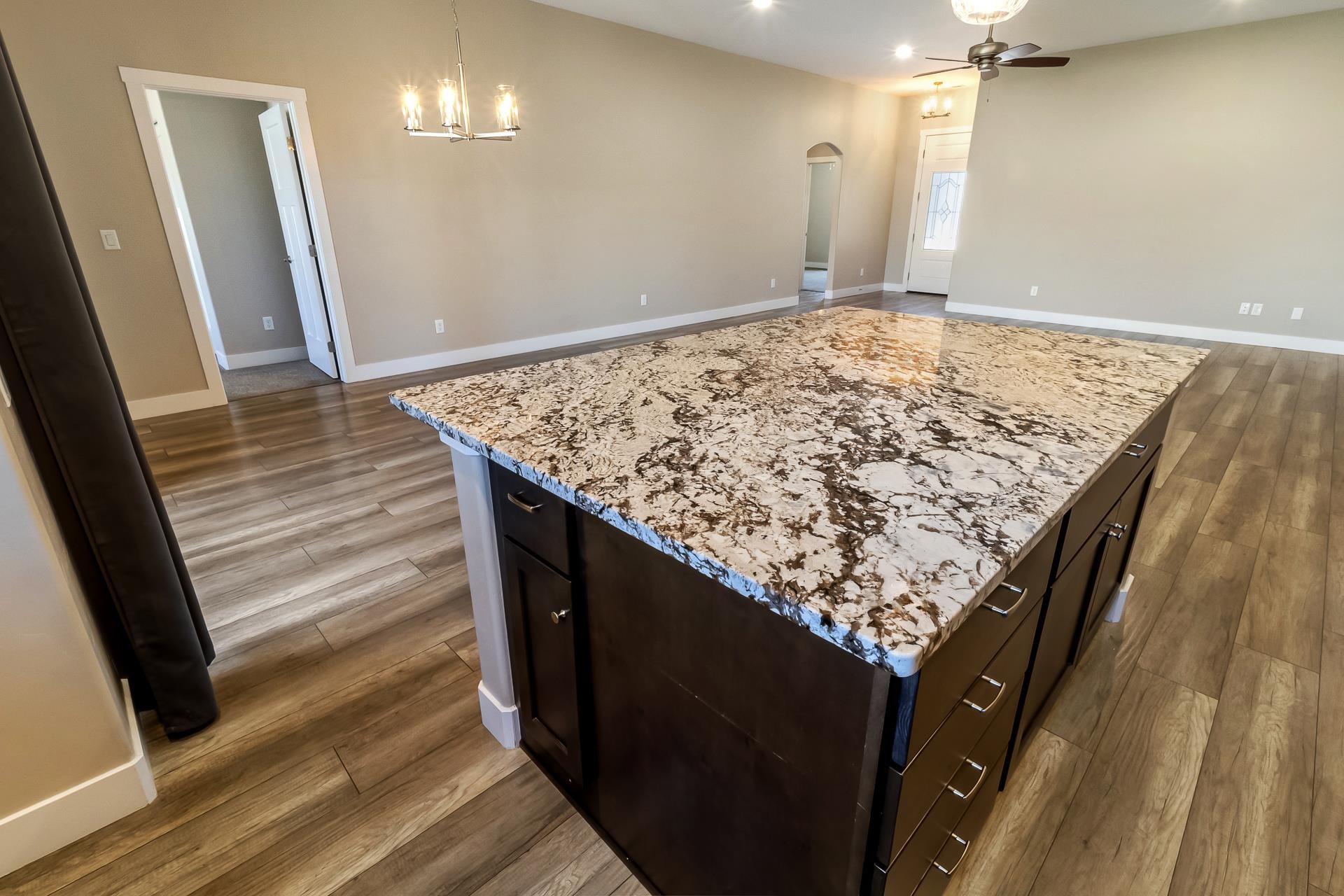 2928 Brodick Way Property Photo 11