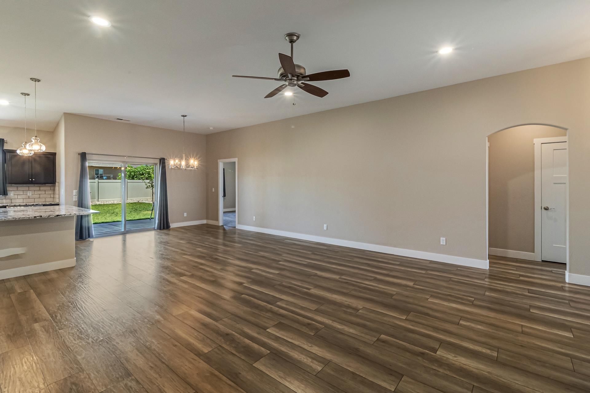 2928 Brodick Way Property Photo 13