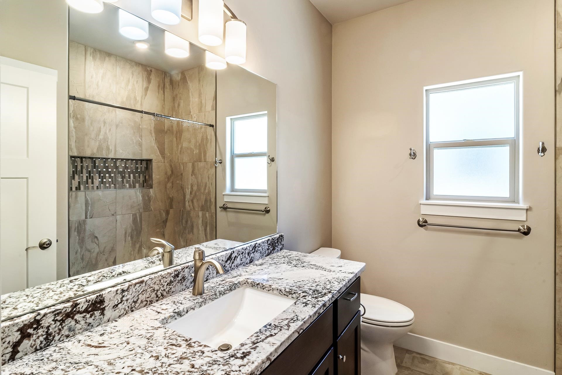 2928 Brodick Way Property Photo 24