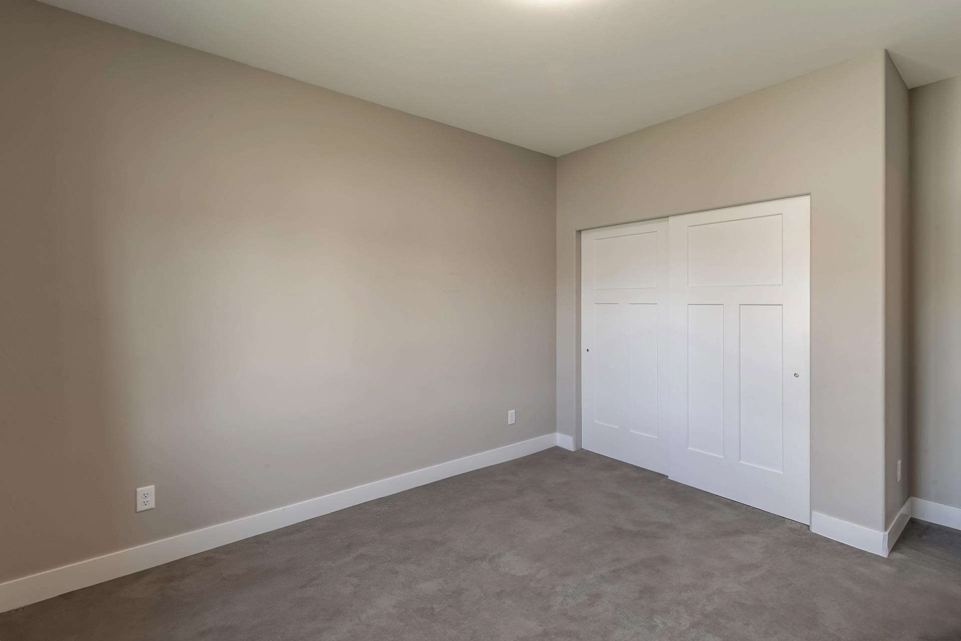 2928 Brodick Way Property Photo 30