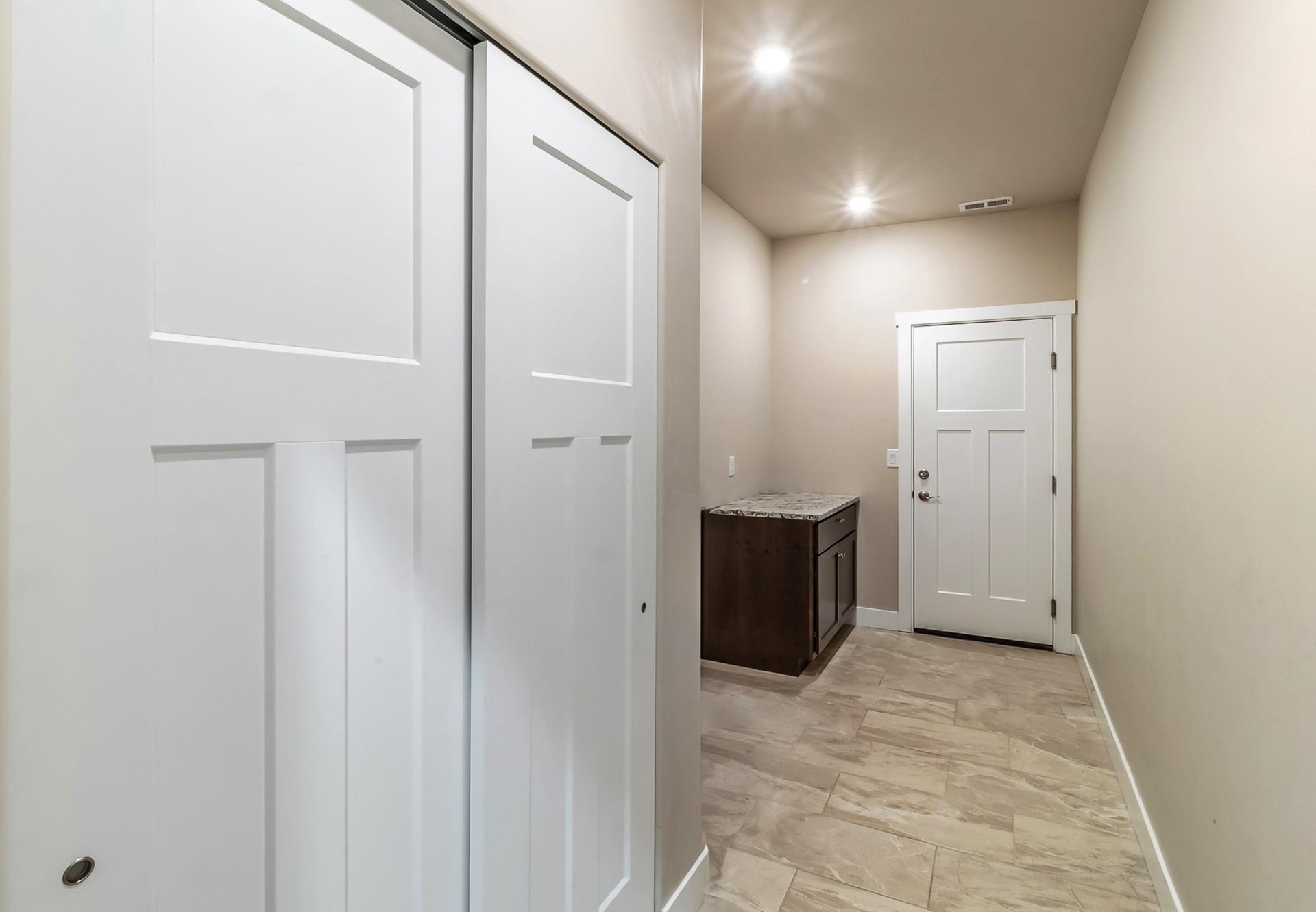 2928 Brodick Way Property Photo 31