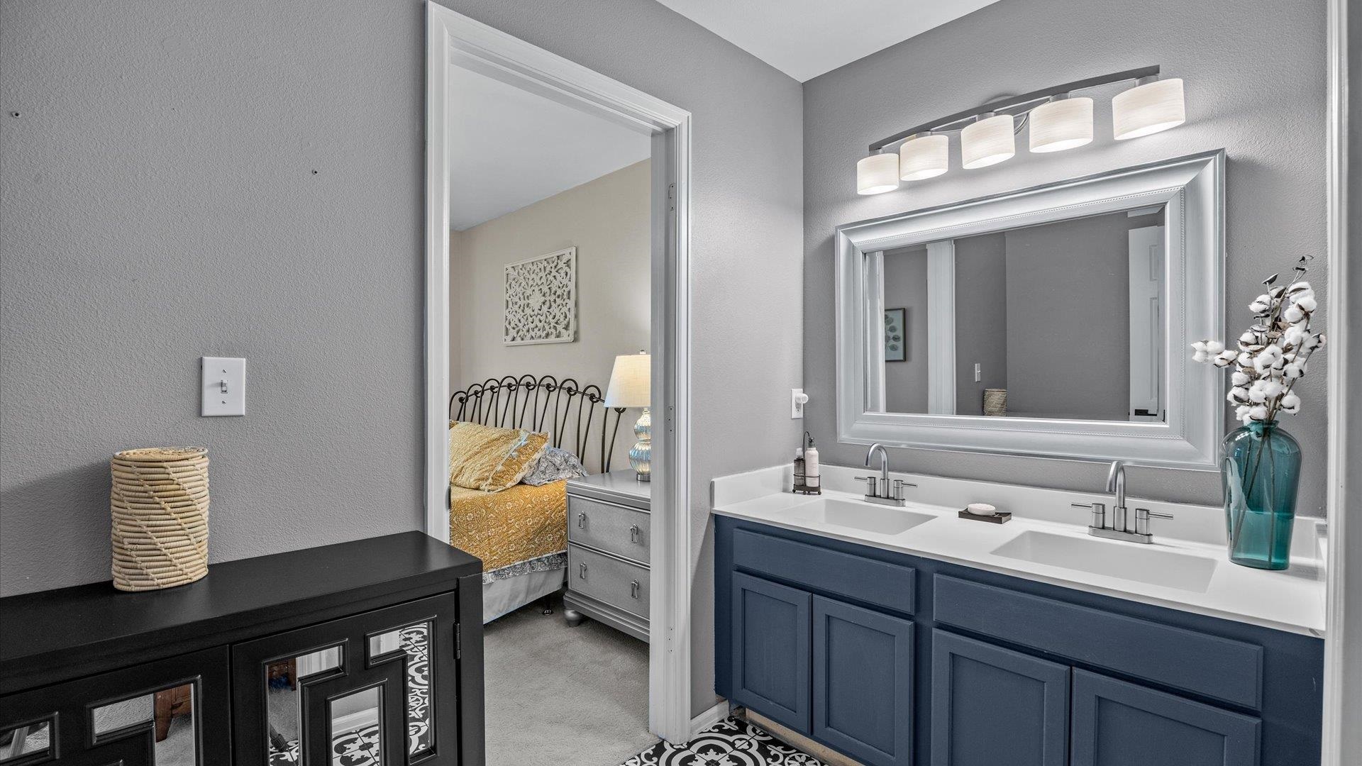 663 Theresea Court Property Photo 15