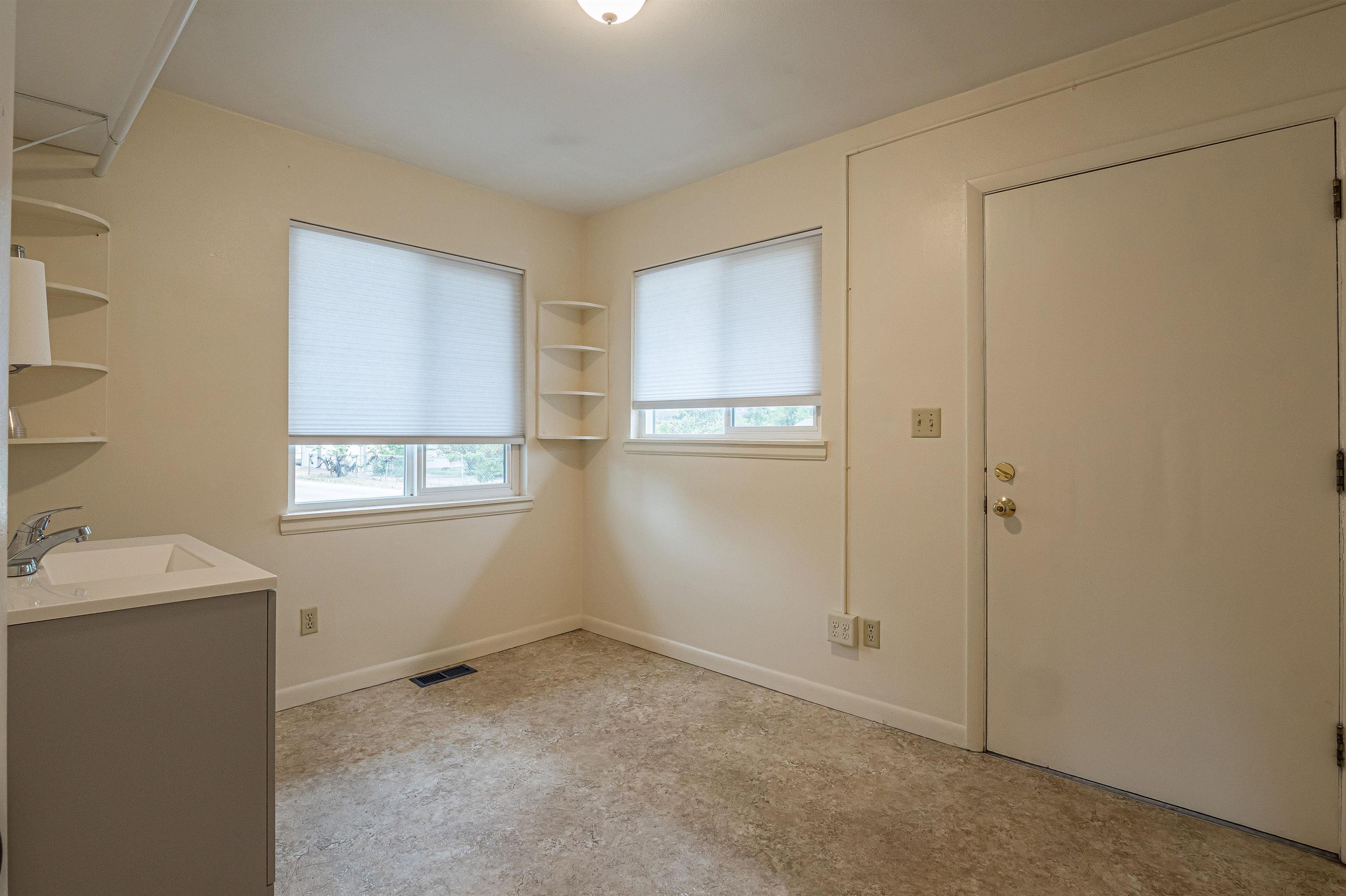 618 Walnut Avenue Property Photo 13