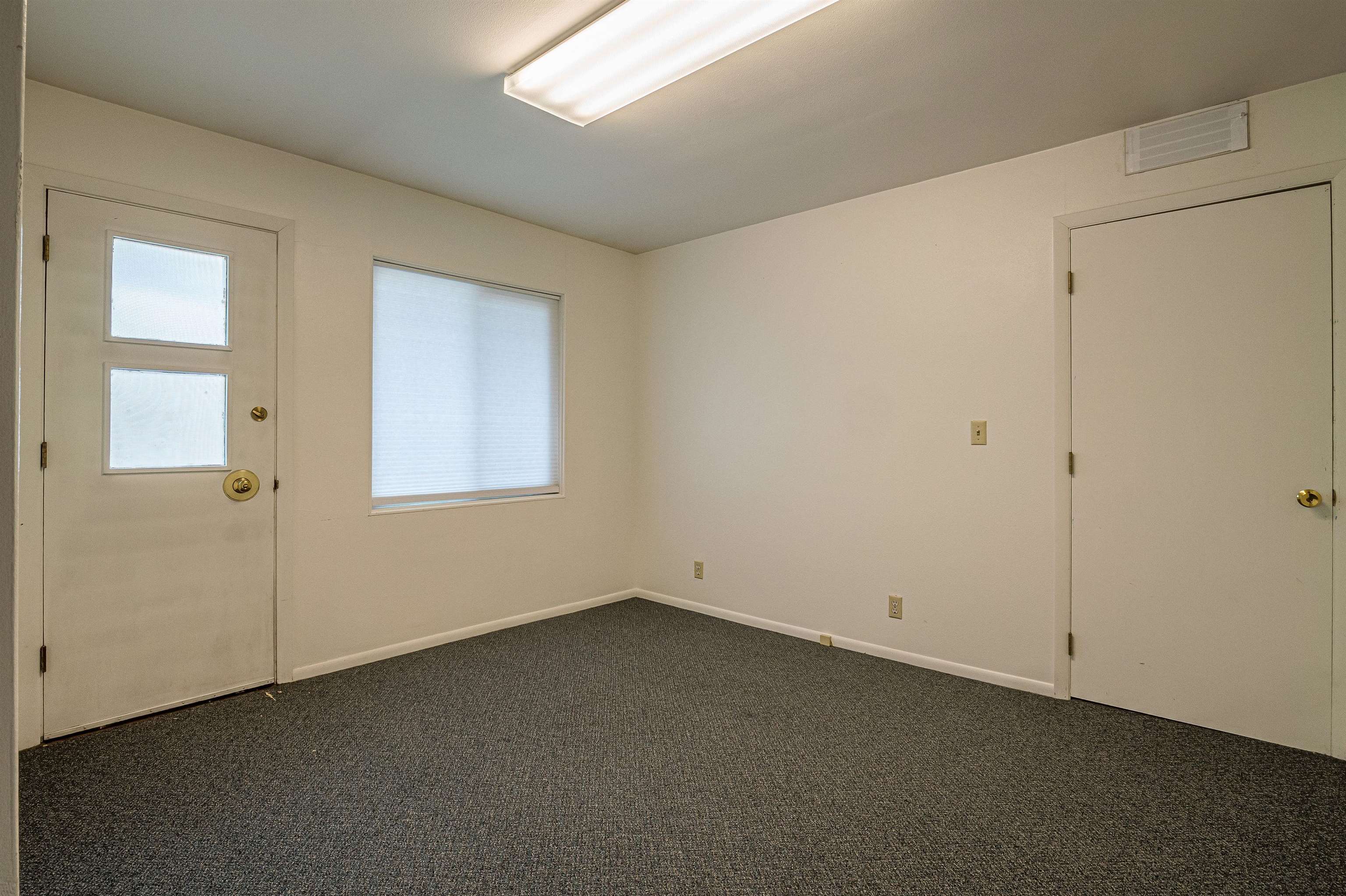 618 Walnut Avenue Property Photo 14