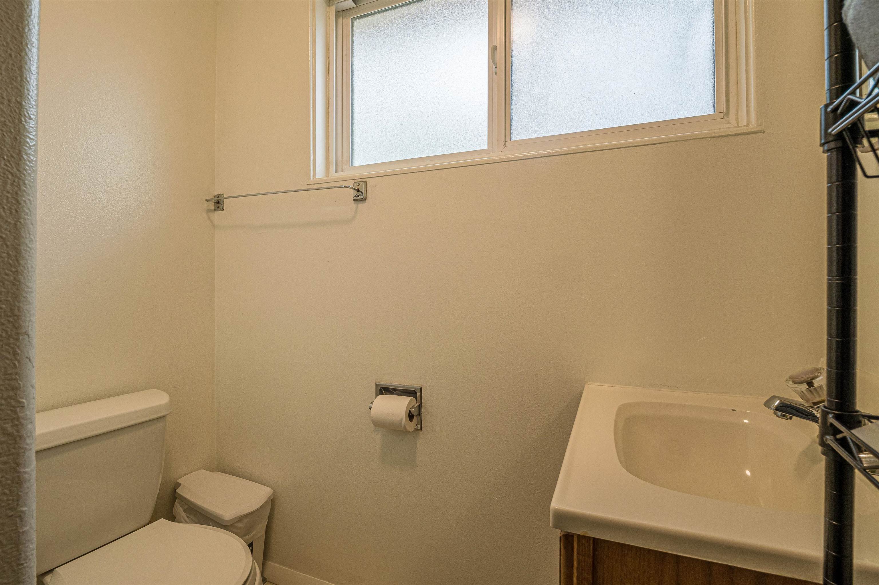 618 Walnut Avenue Property Photo 19