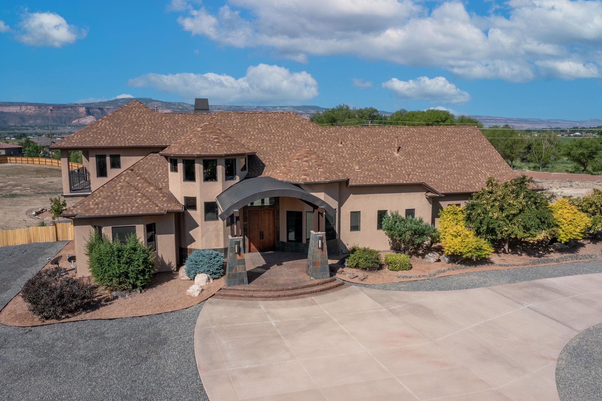988 Kestrel Court