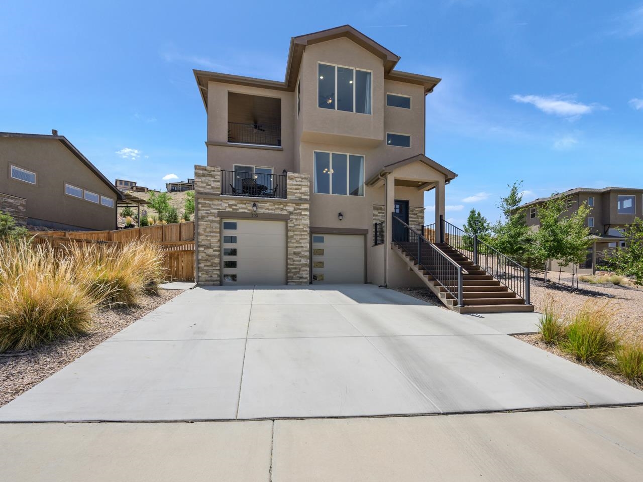 205 Secret Canyon Court Property Photo 2