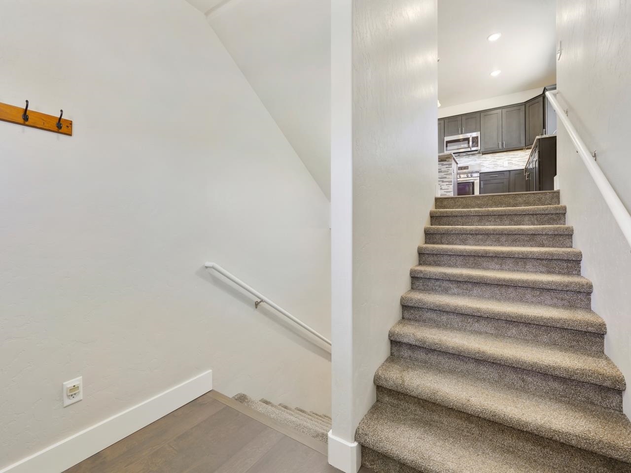 205 Secret Canyon Court Property Photo 3