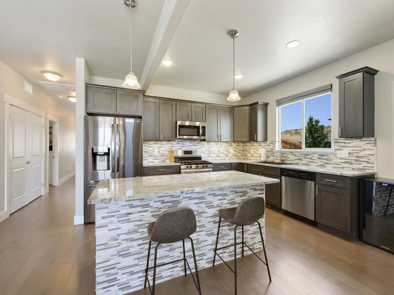 205 Secret Canyon Court Property Photo 8