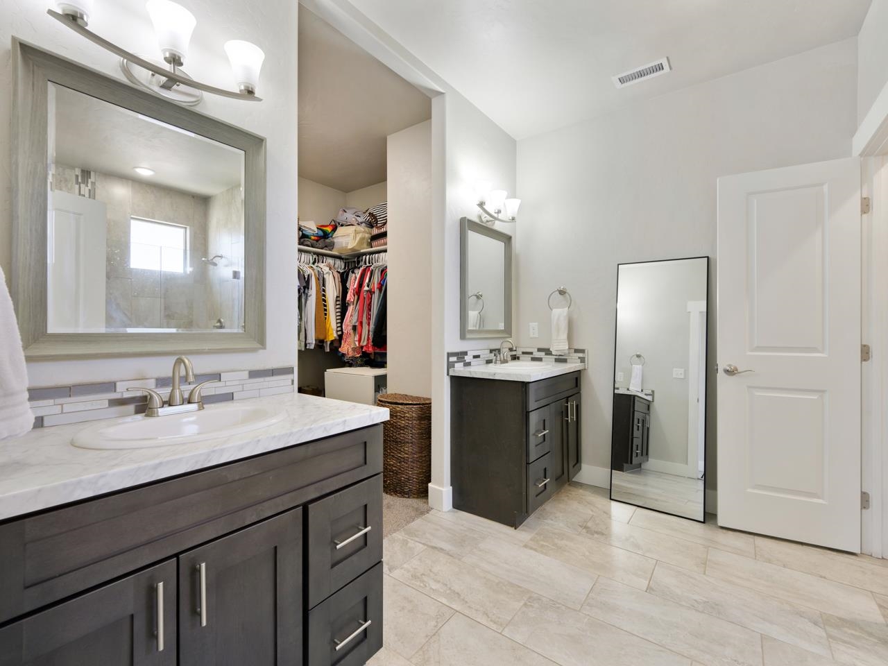 205 Secret Canyon Court Property Photo 27