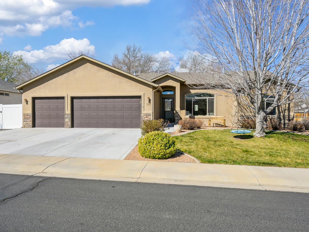 539 Lucas Court Property Photo 1