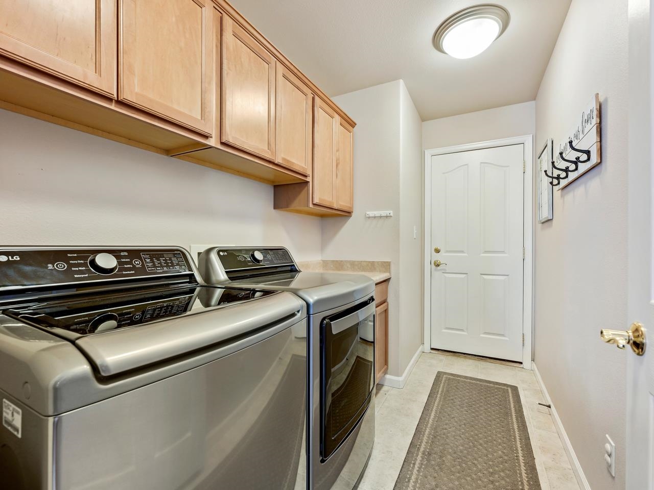 539 Lucas Court Property Photo 22