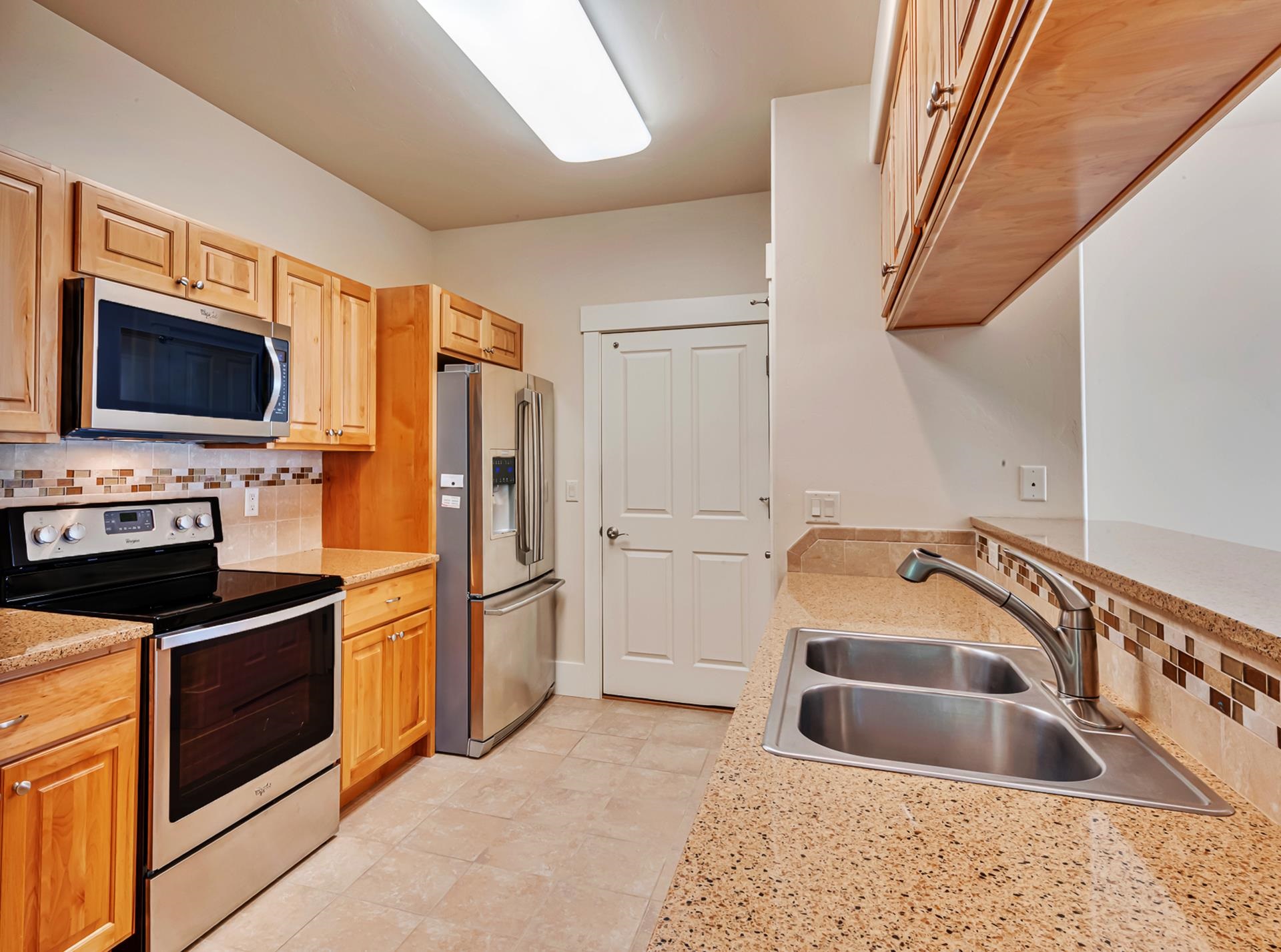 1215 Sunrose Lane Property Photo 6