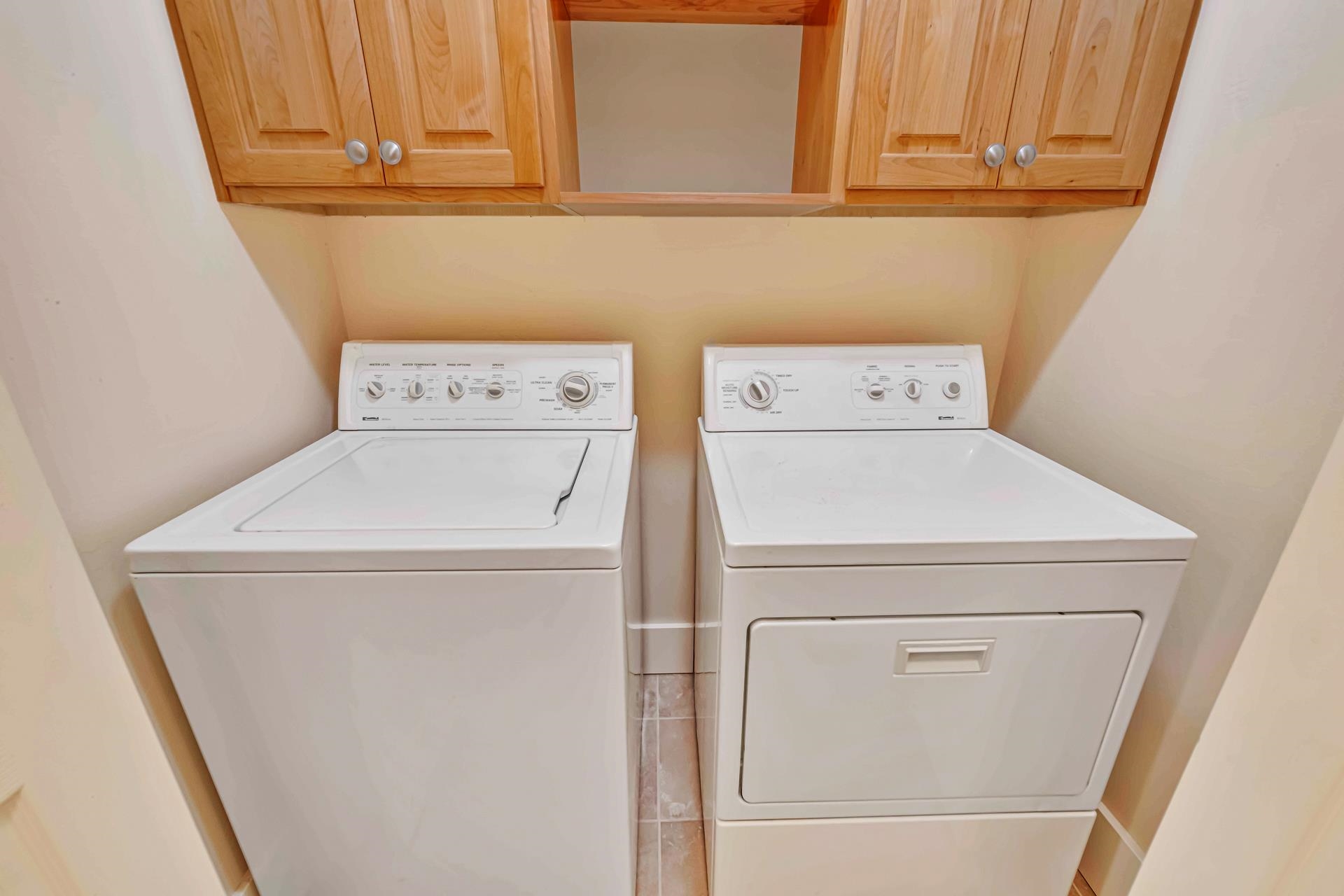 1215 Sunrose Lane Property Photo 16
