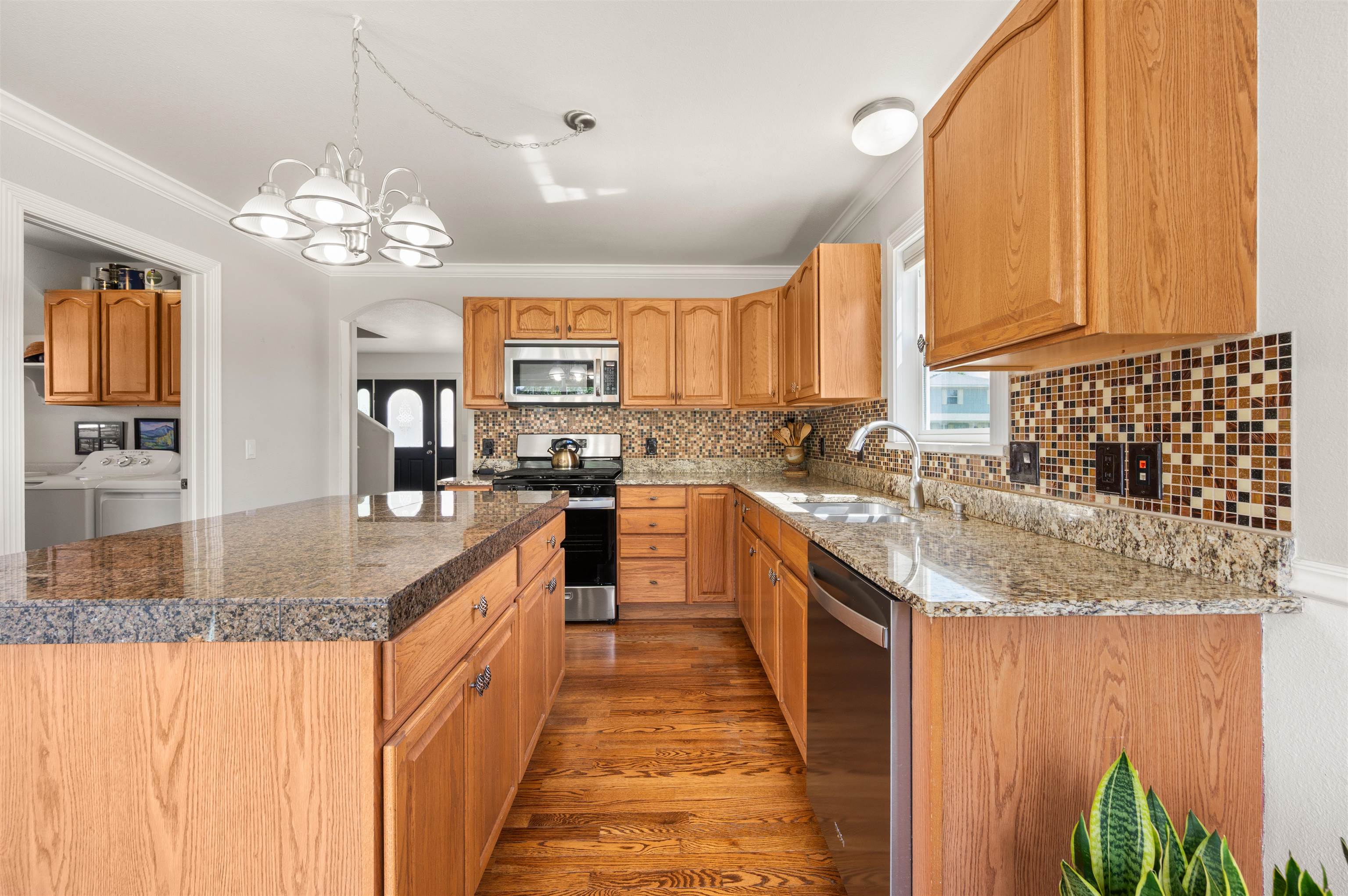 1162 Inverness Way Property Photo 14