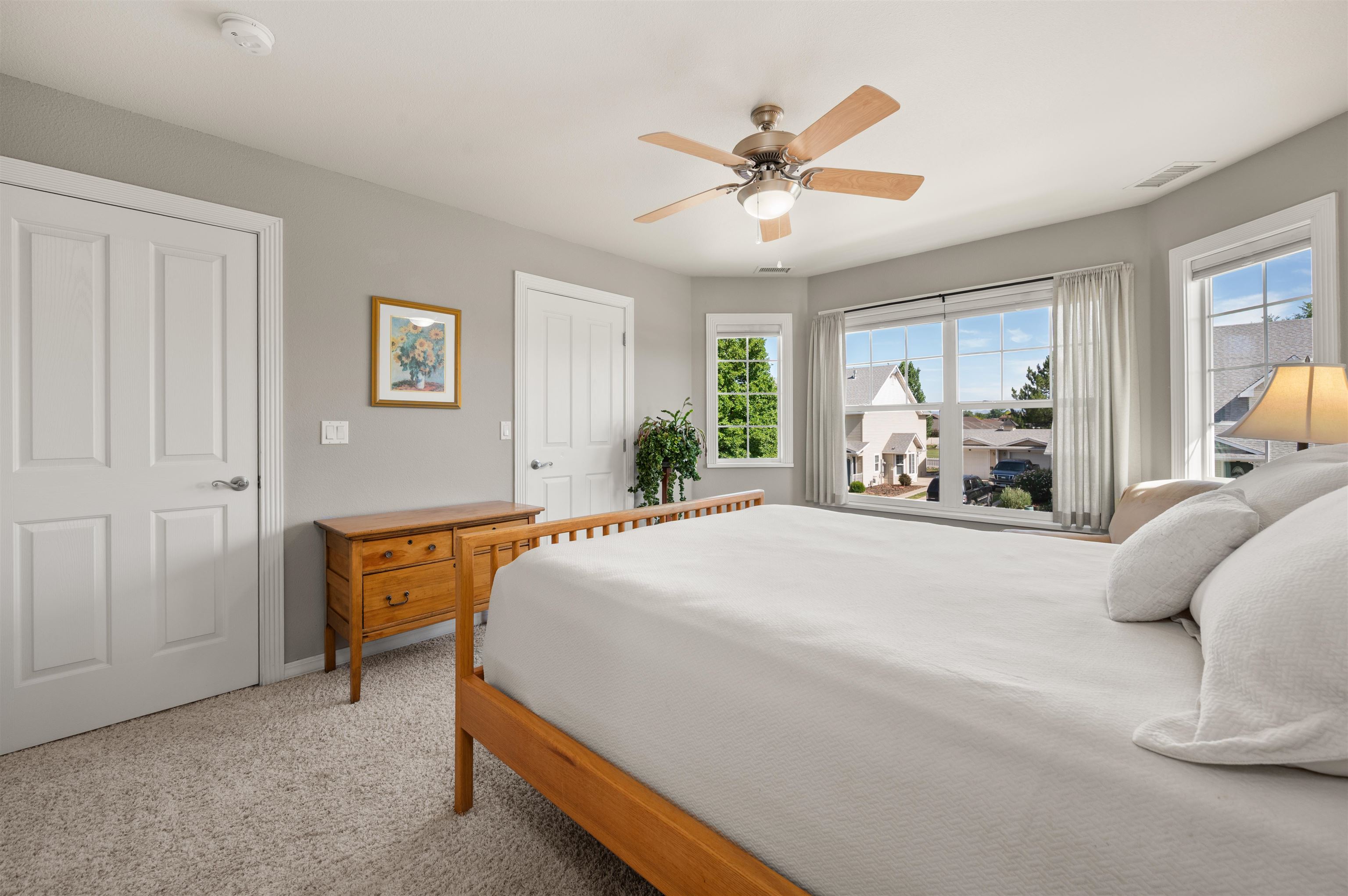 1162 Inverness Way Property Photo 18