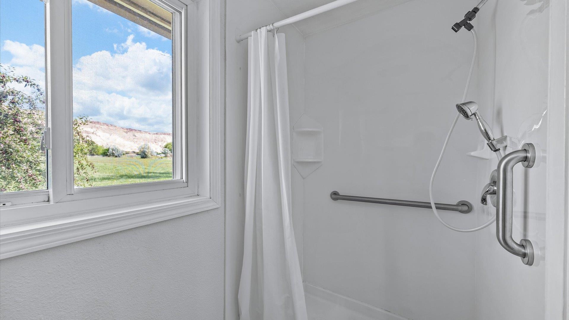 3482 F Road Property Photo 18