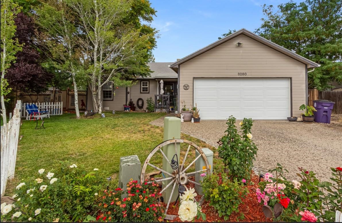 3280 S Mountain Oak Court Property Photo 1