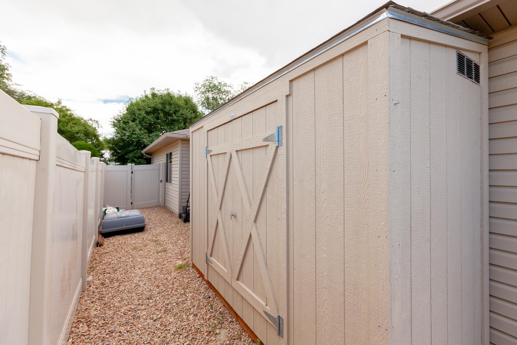 113 S Fremont Street Property Photo 40