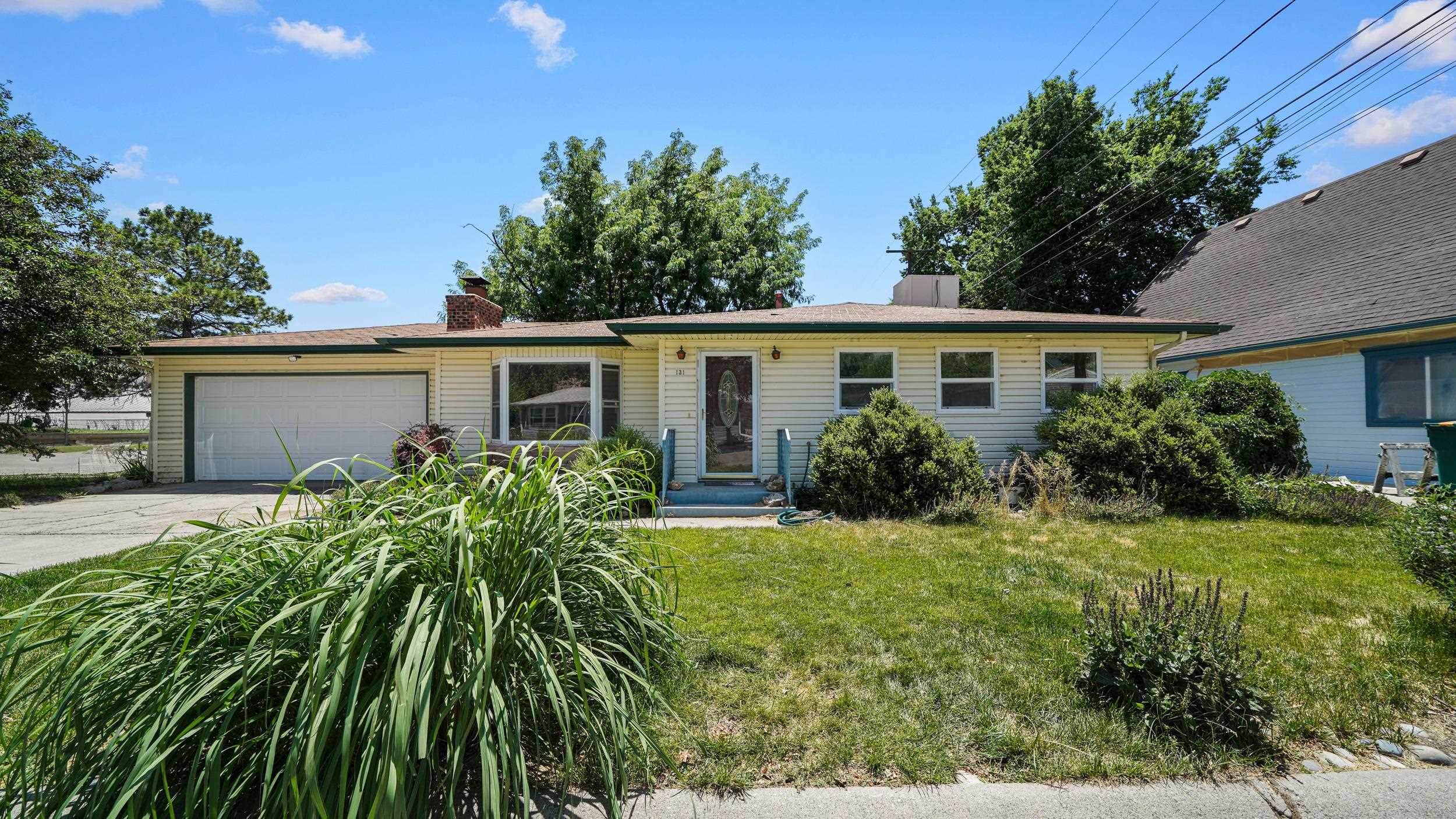 131 Aspinall Drive Property Photo 1