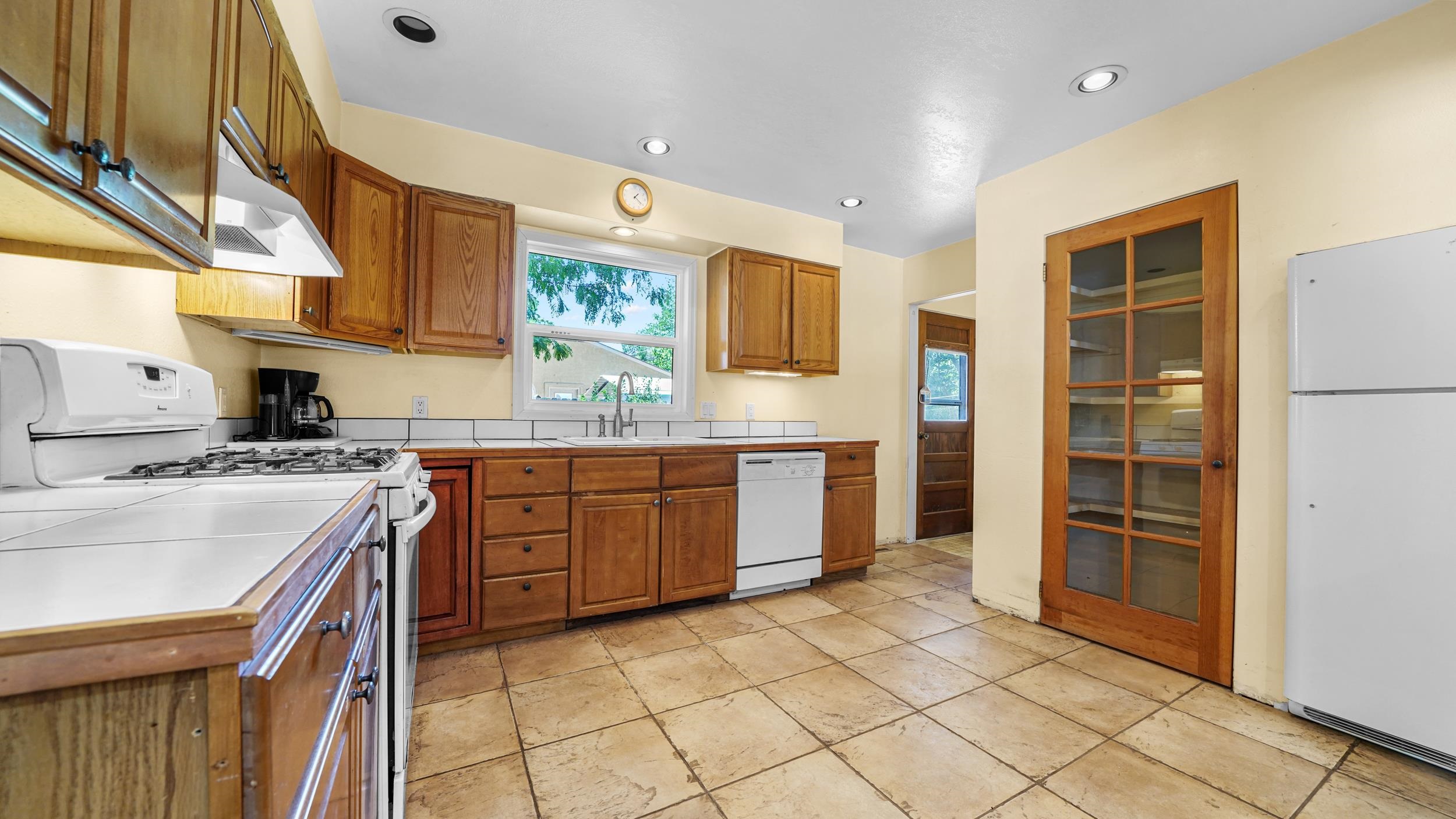 131 Aspinall Drive Property Photo 4
