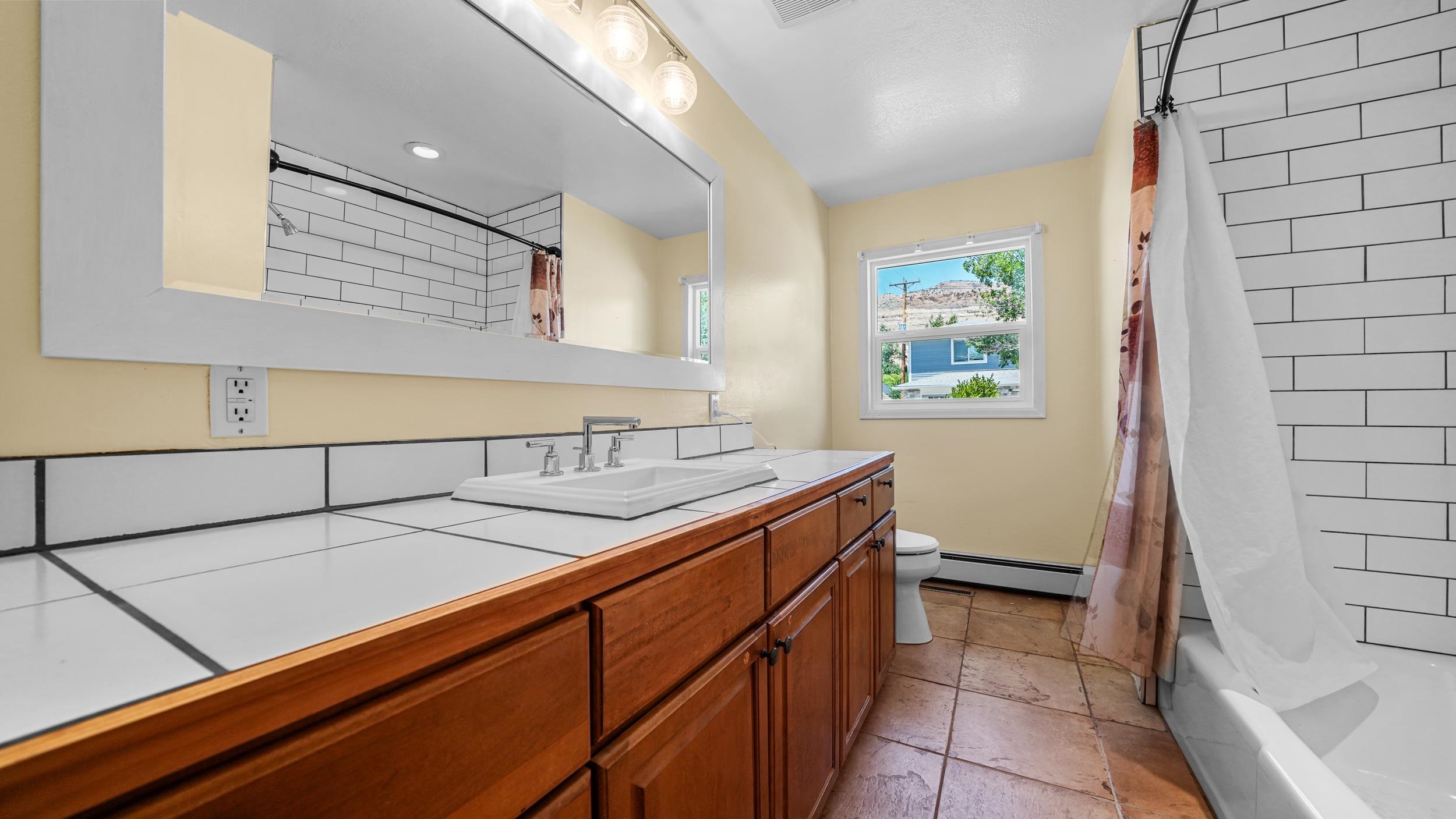 131 Aspinall Drive Property Photo 11