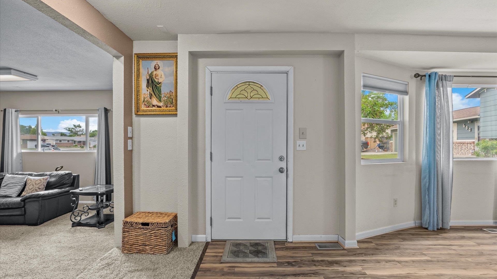 630 Sparn Court Property Photo 6