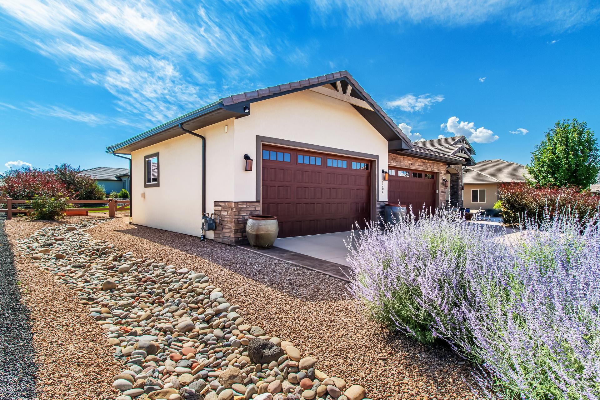 1304 Fairway Drive Property Photo 4
