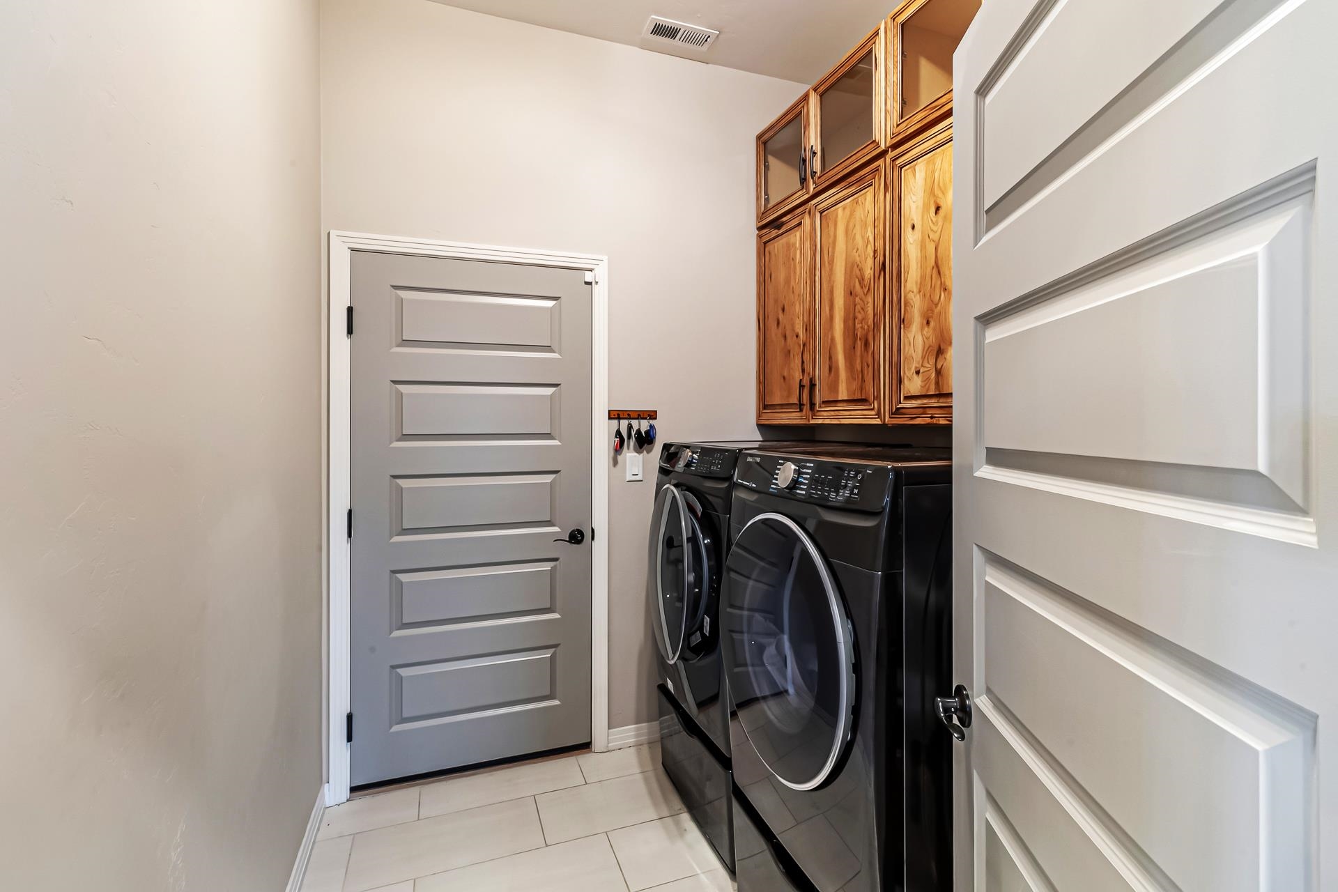 1304 Fairway Drive Property Photo 41