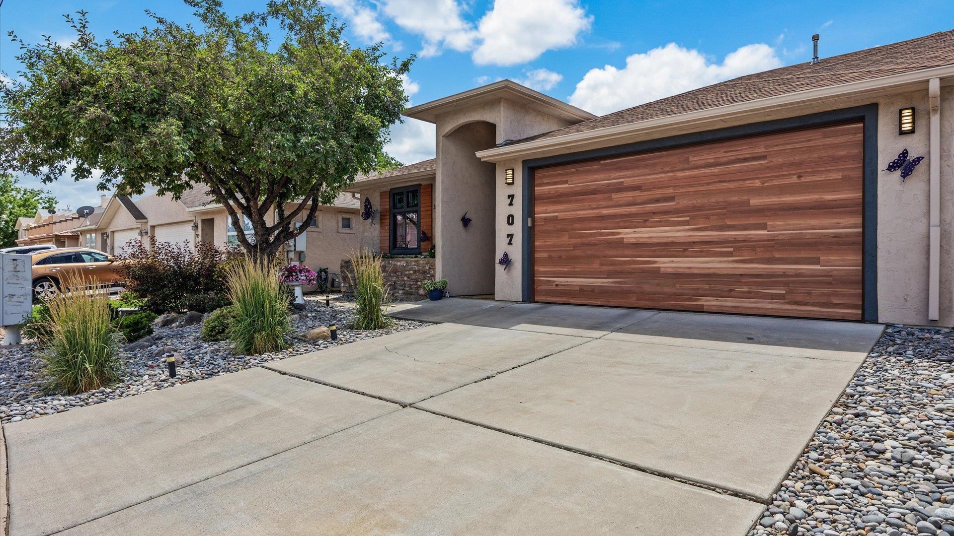 707 Spanish Trail Drive Property Photo 1